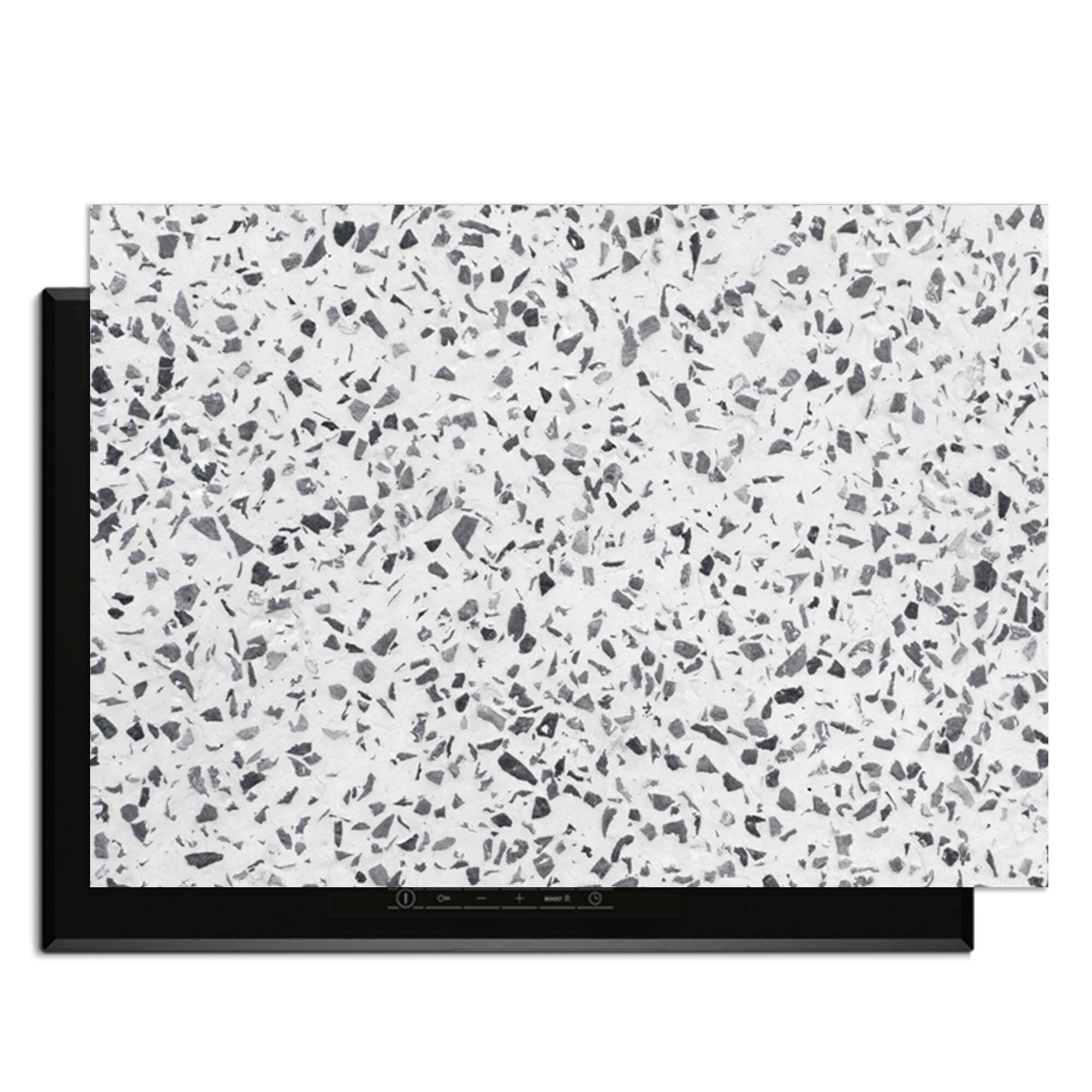 Carrara Mist - Inductie Beschermer met een elegant design van Italiaans marmer voor in de keuken.