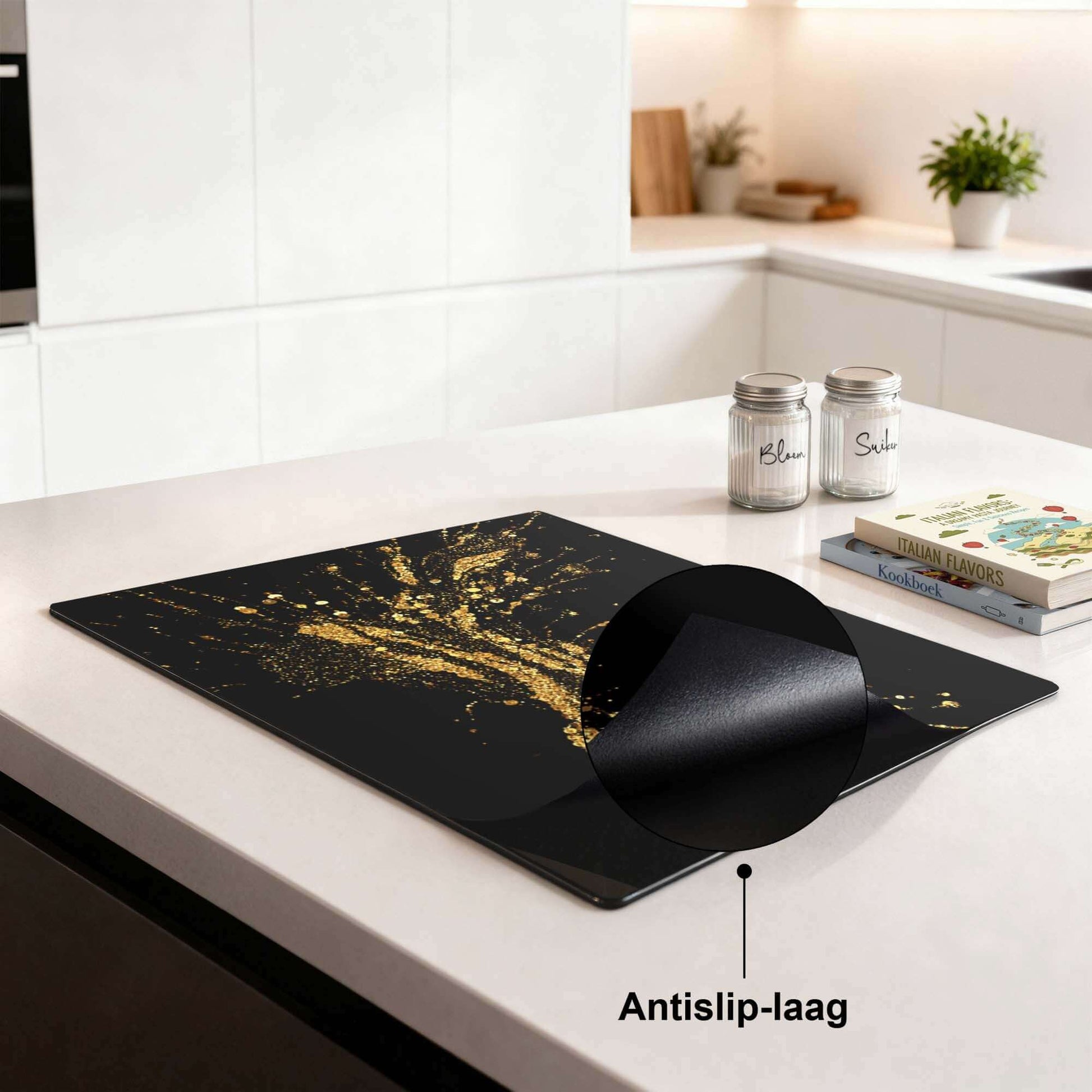 Golden Splash - Inductie Beschermer met antislip-laag voor een stijlvolle en veilige kookervaring.
