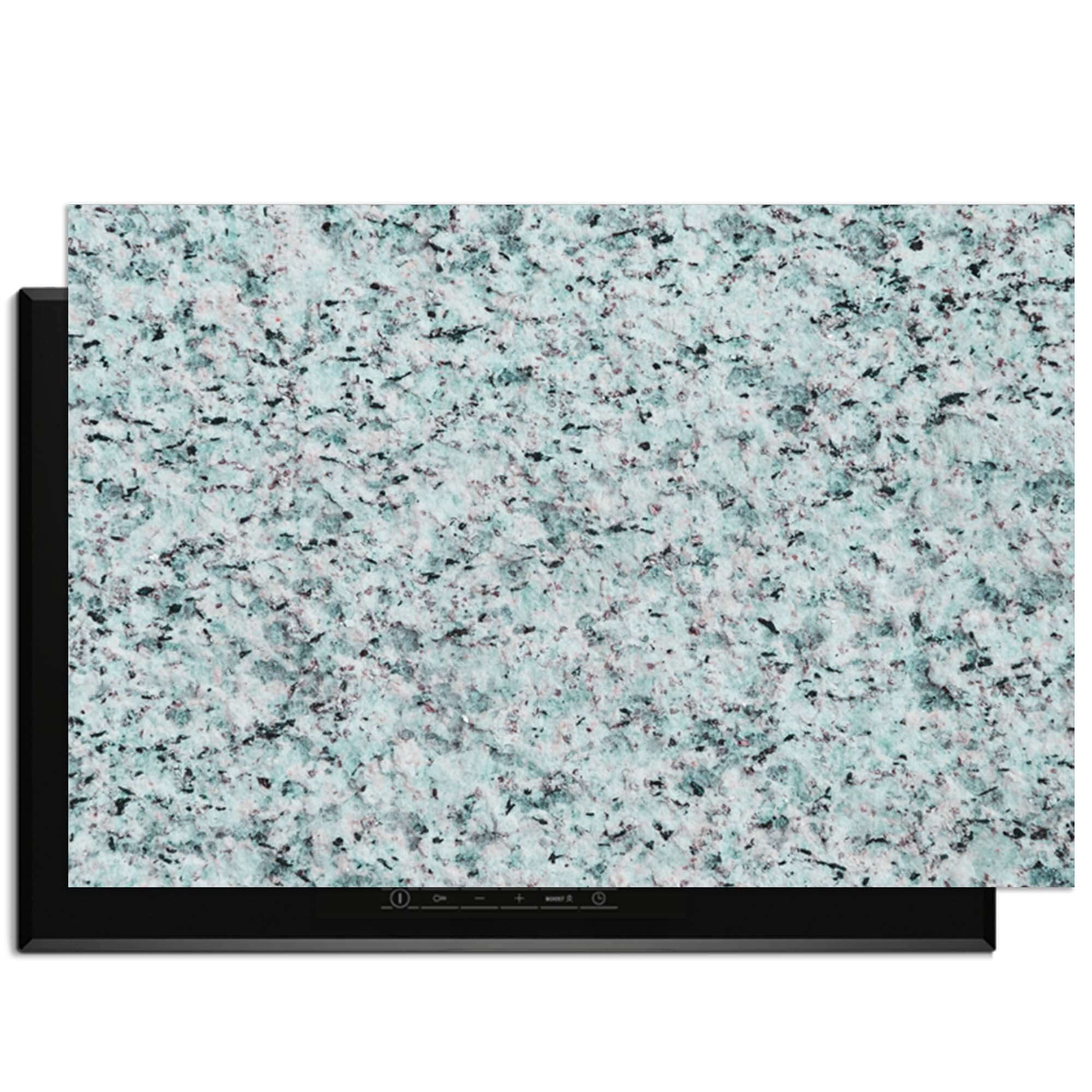 Baltic Mist - Inductie Beschermer met blauwgrijs graniet-design voor moderne keukenbescherming.