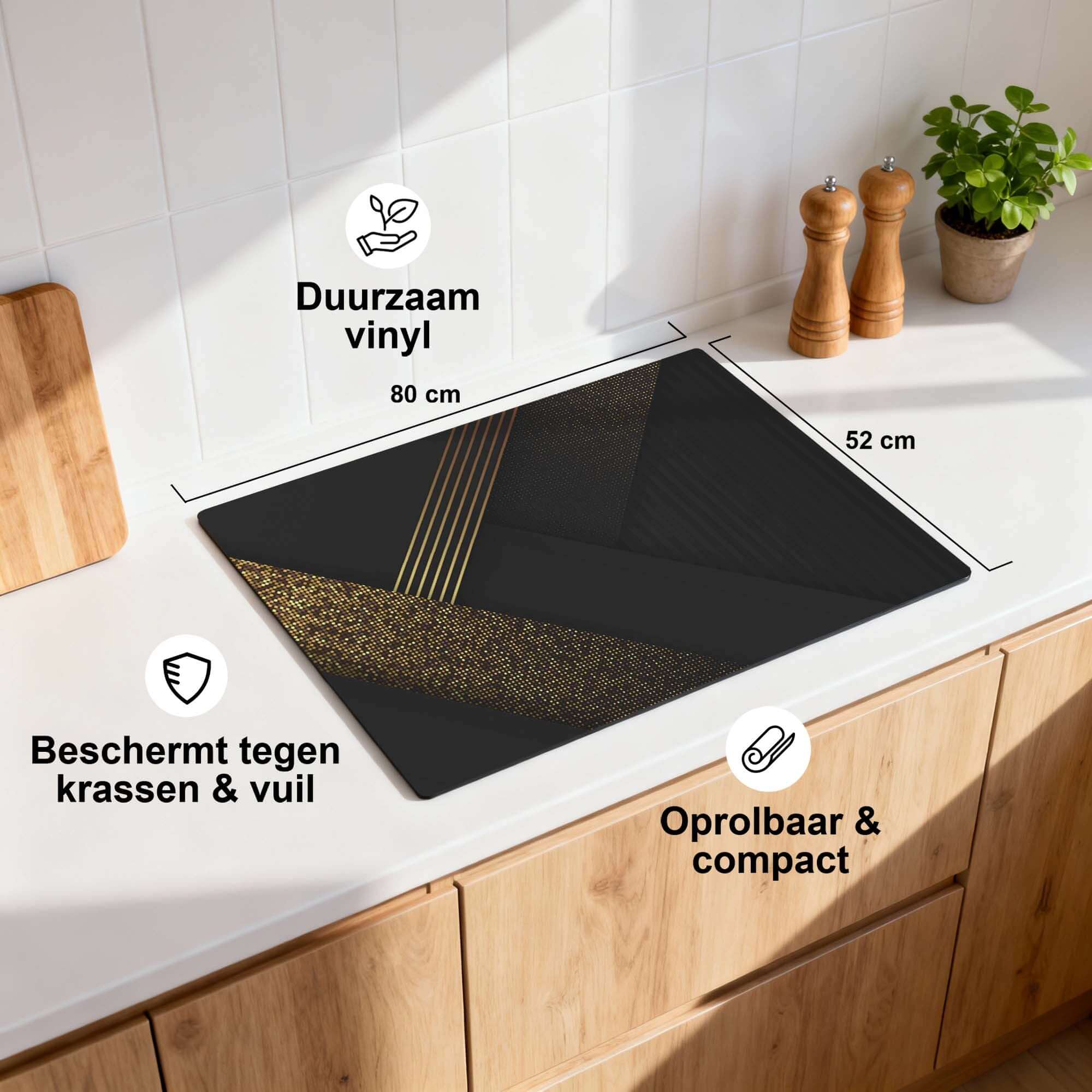 Golden Geometry – Inductie Beschermer op een keukentafel van duurzaam vinyl, beschermt tegen krassen en vuil.