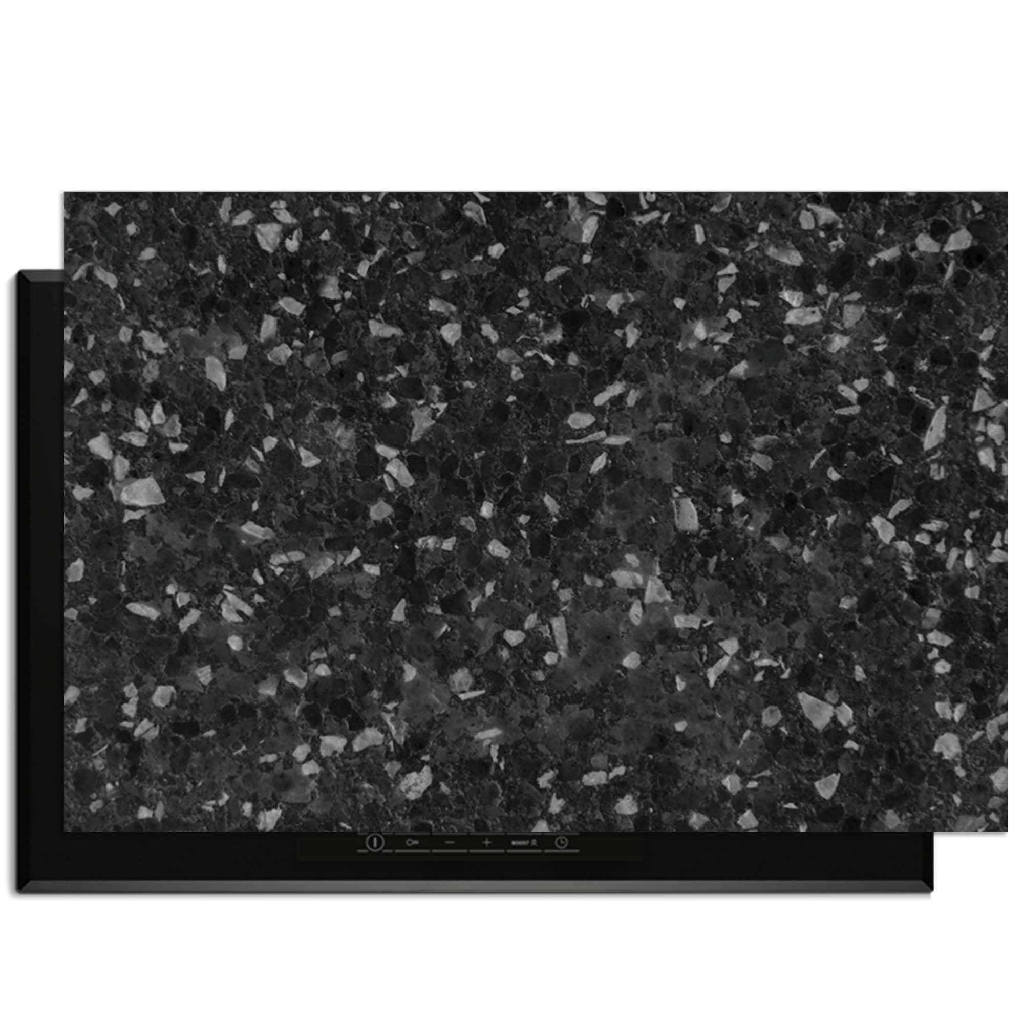 Obsidian Granite - Inductie Beschermer met een zwarte granietprint en subtiele grijstinten.