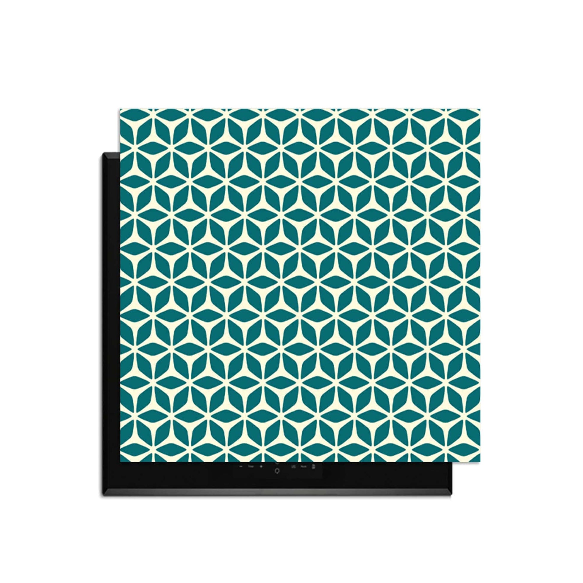 Emerald Bloom – Inductie Beschermer met geometrisch patroon in groen en crème, perfect voor je keuken.