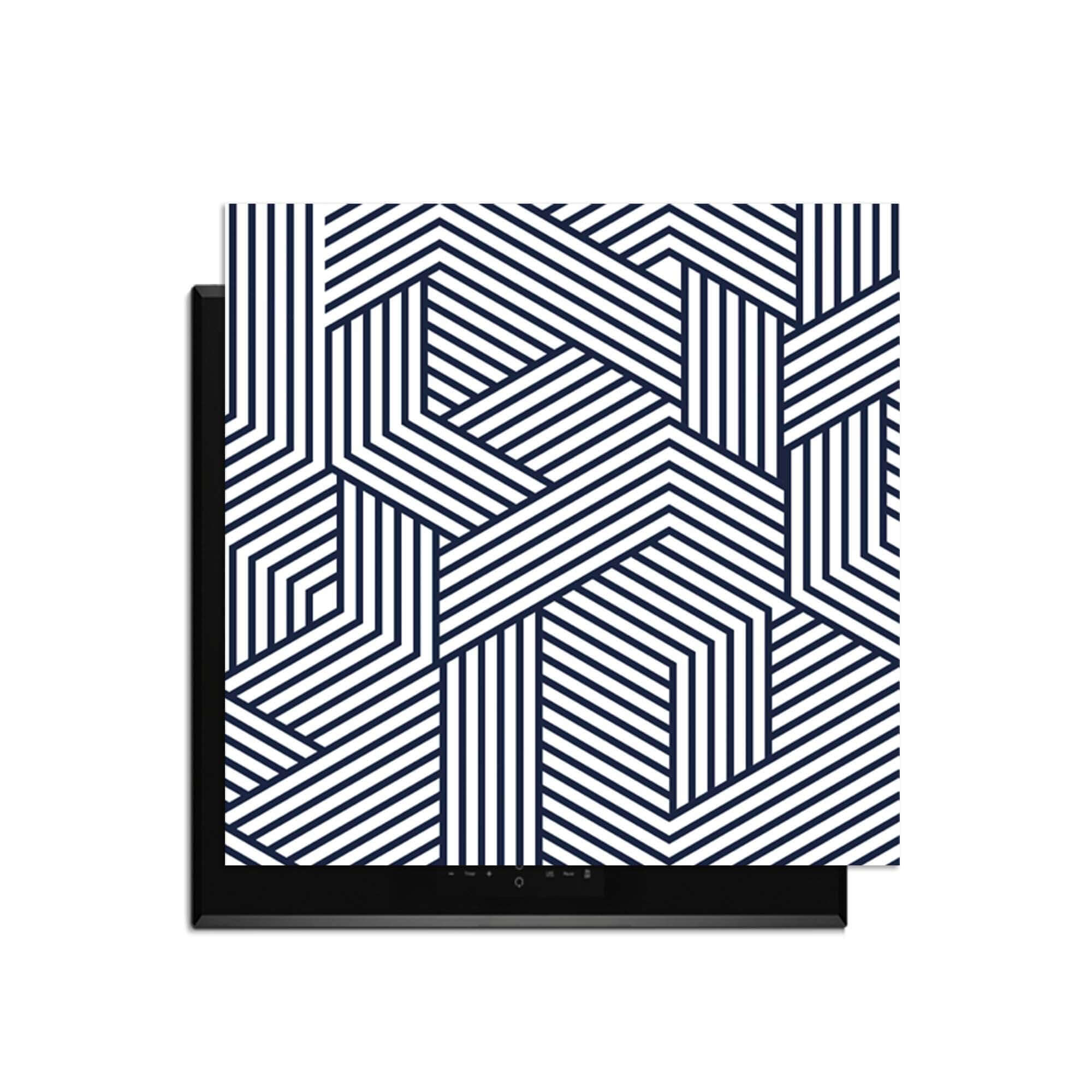 Linear Labyrinth – Inductie Beschermer met geometrisch zwart-wit lijnenpatroon voor een moderne uitstraling.