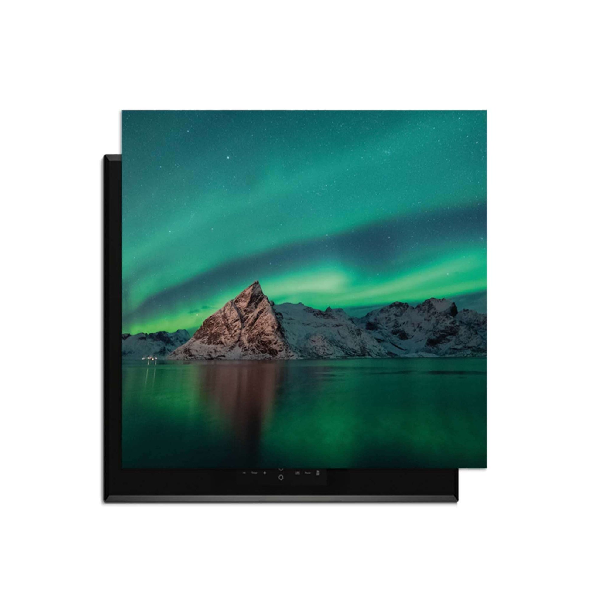 Arctic Aurora – Inductie Beschermer met een prachtig noorderlicht boven sneeuwachtige bergen.