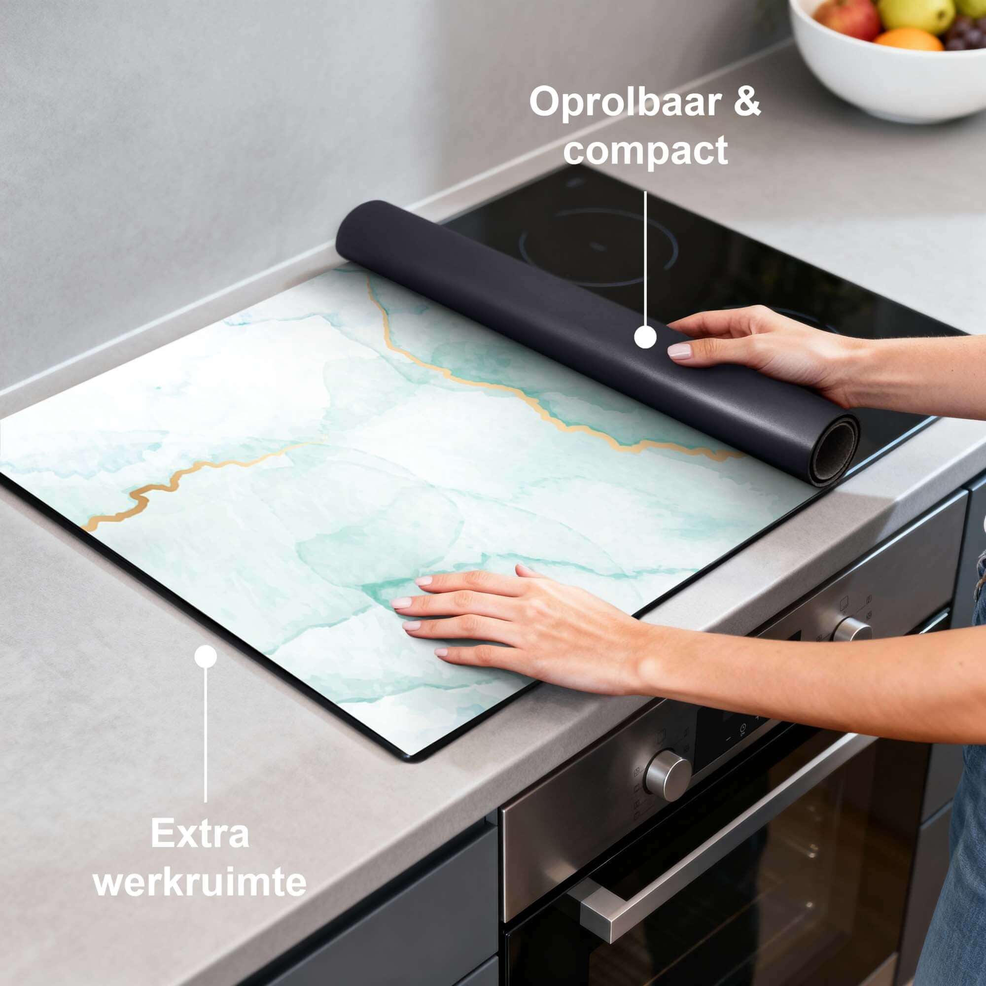 Misty Jade – Inductie Beschermer op het aanrecht, oprolbaar en compact met extra werkruimte.
