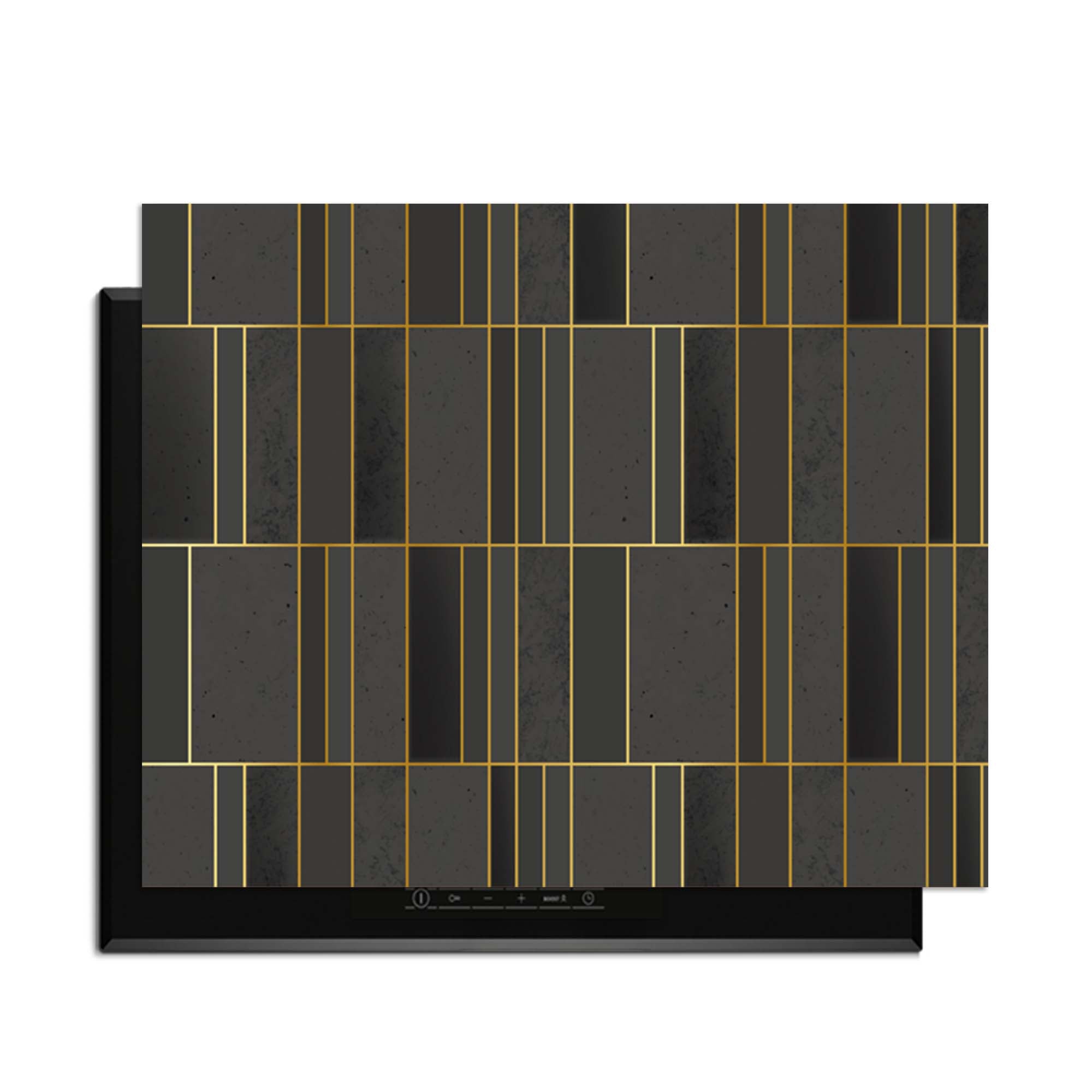Midnight Grid – Inductie Beschermer met geometrisch design en gouden accenten.