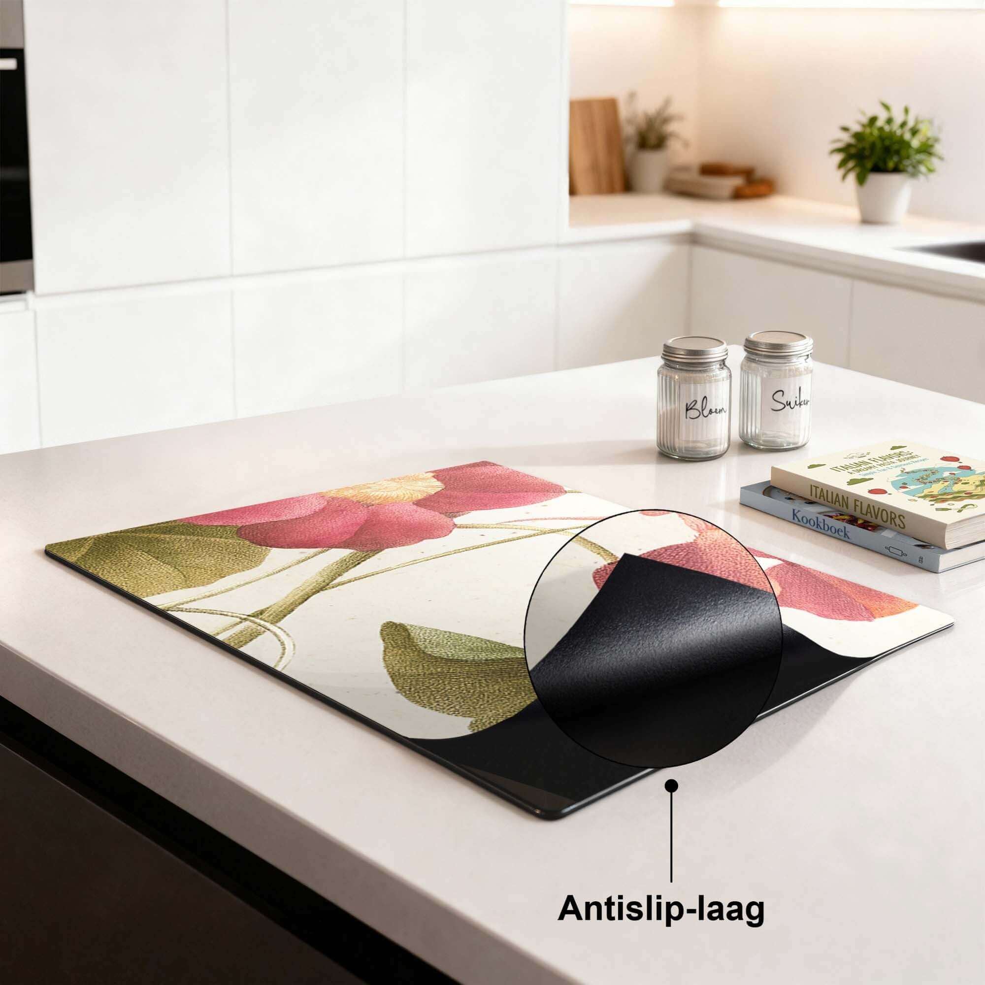 Petal Whisper – Inductie Beschermer met antislip-laag voor extra stabiliteit en elegantie in de keuken.