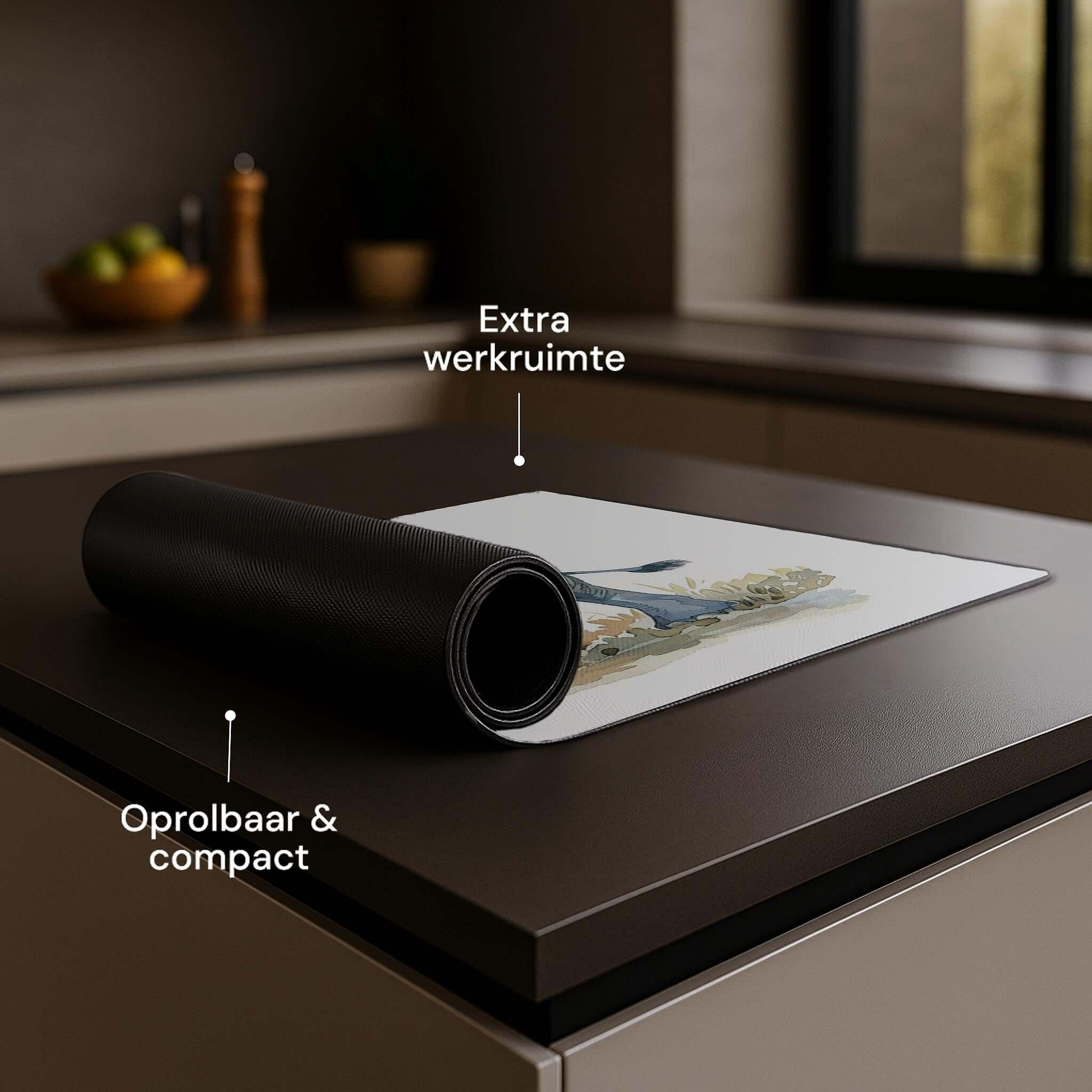 Zen Pine inductie beschermer, extra werkruimte, oprolbaar en compact ontwerp voor keukenbescherming.