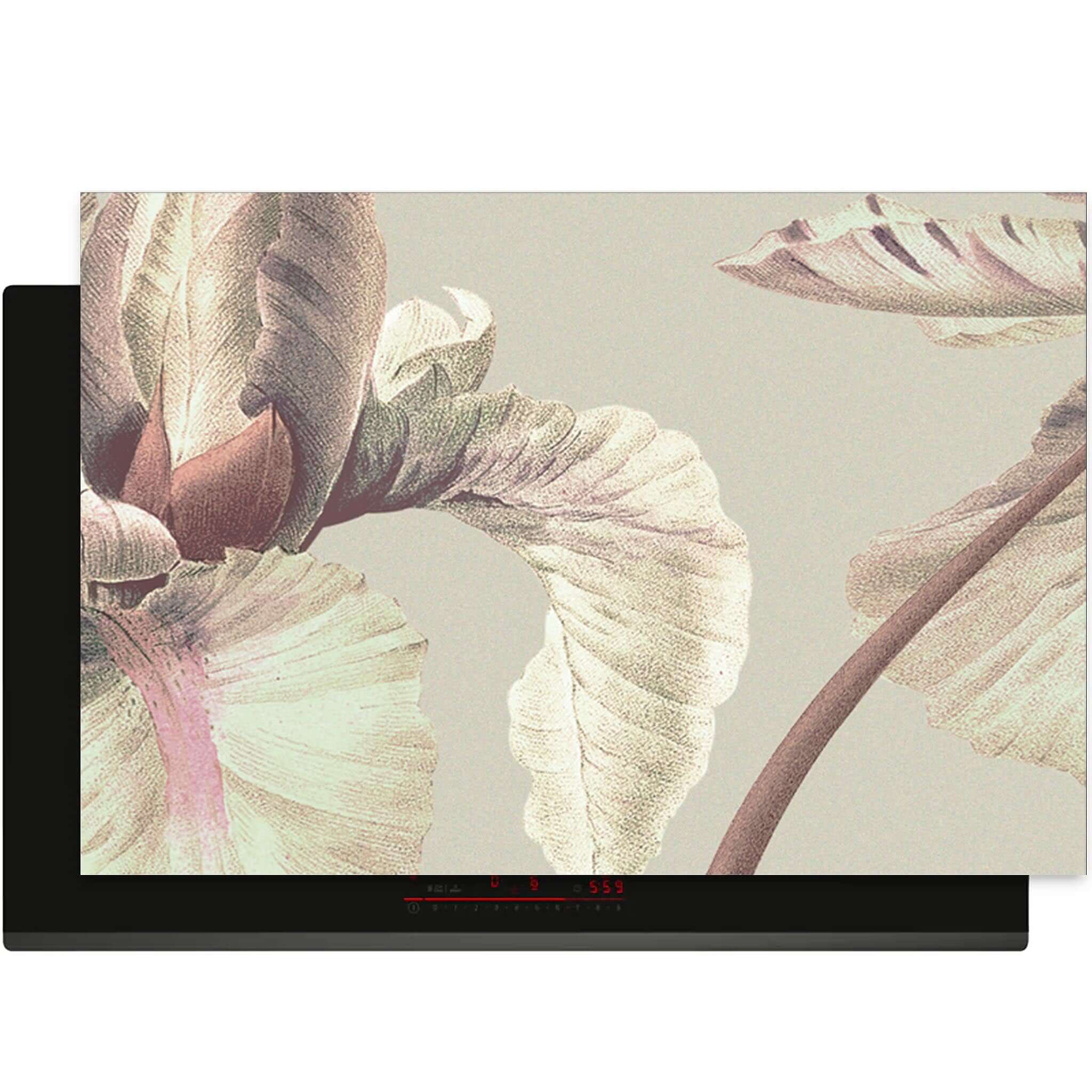Blush Iris inductiebeschermer met subtiel bloemenontwerp op kookplaat