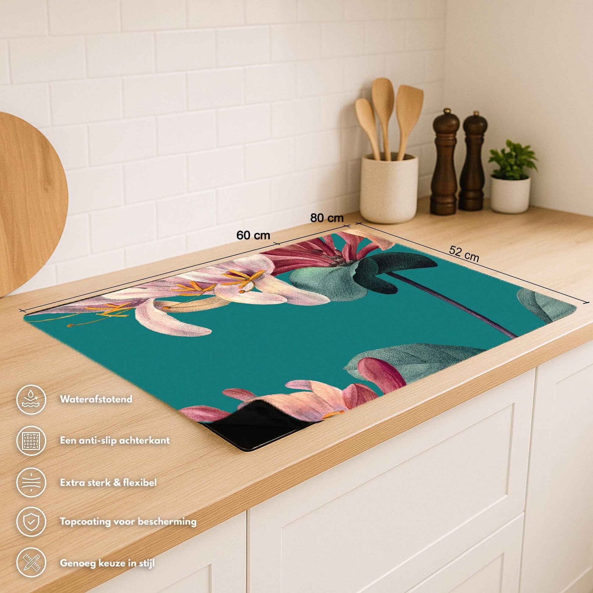 Inductiebeschermer met afmetingen en kenmerken, vintage bloemen design voor de keuken