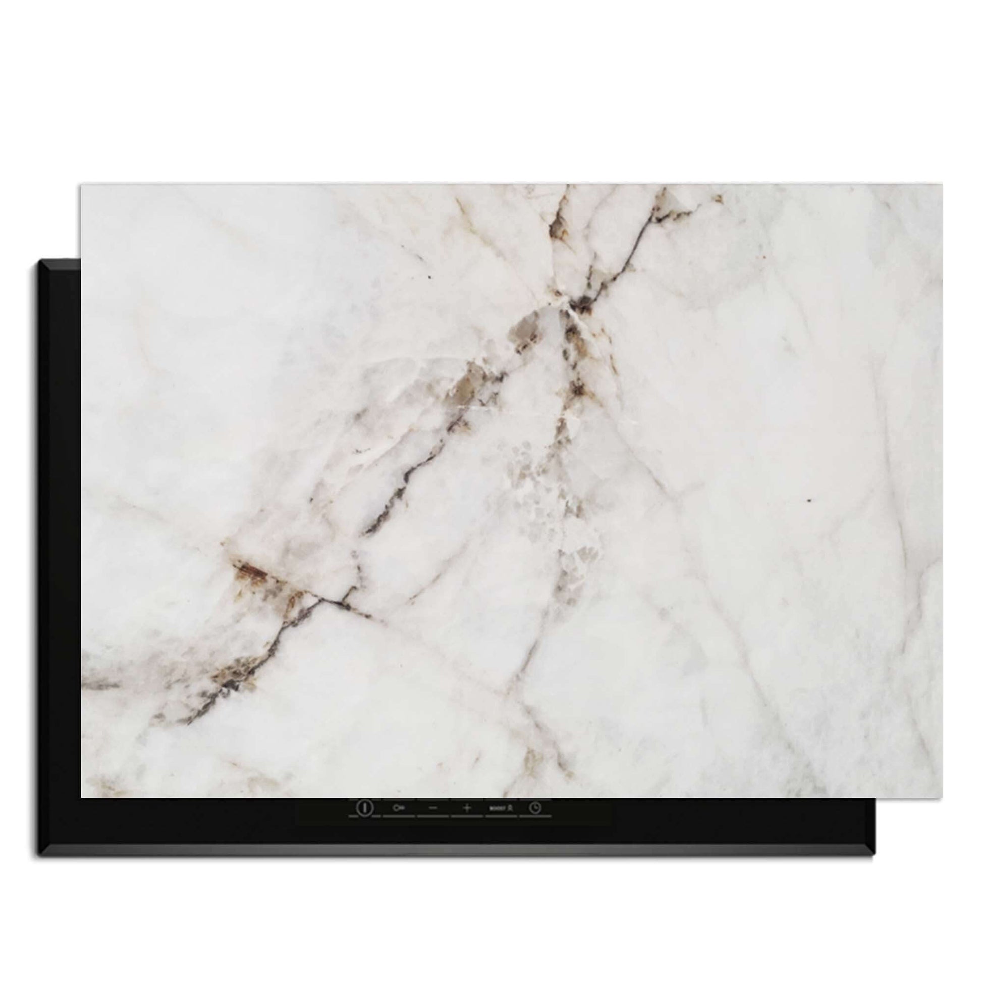 Pure Marble – Inductie Beschermer op een inductiekookplaat, tijdloze elegantie en luxe bescherming.