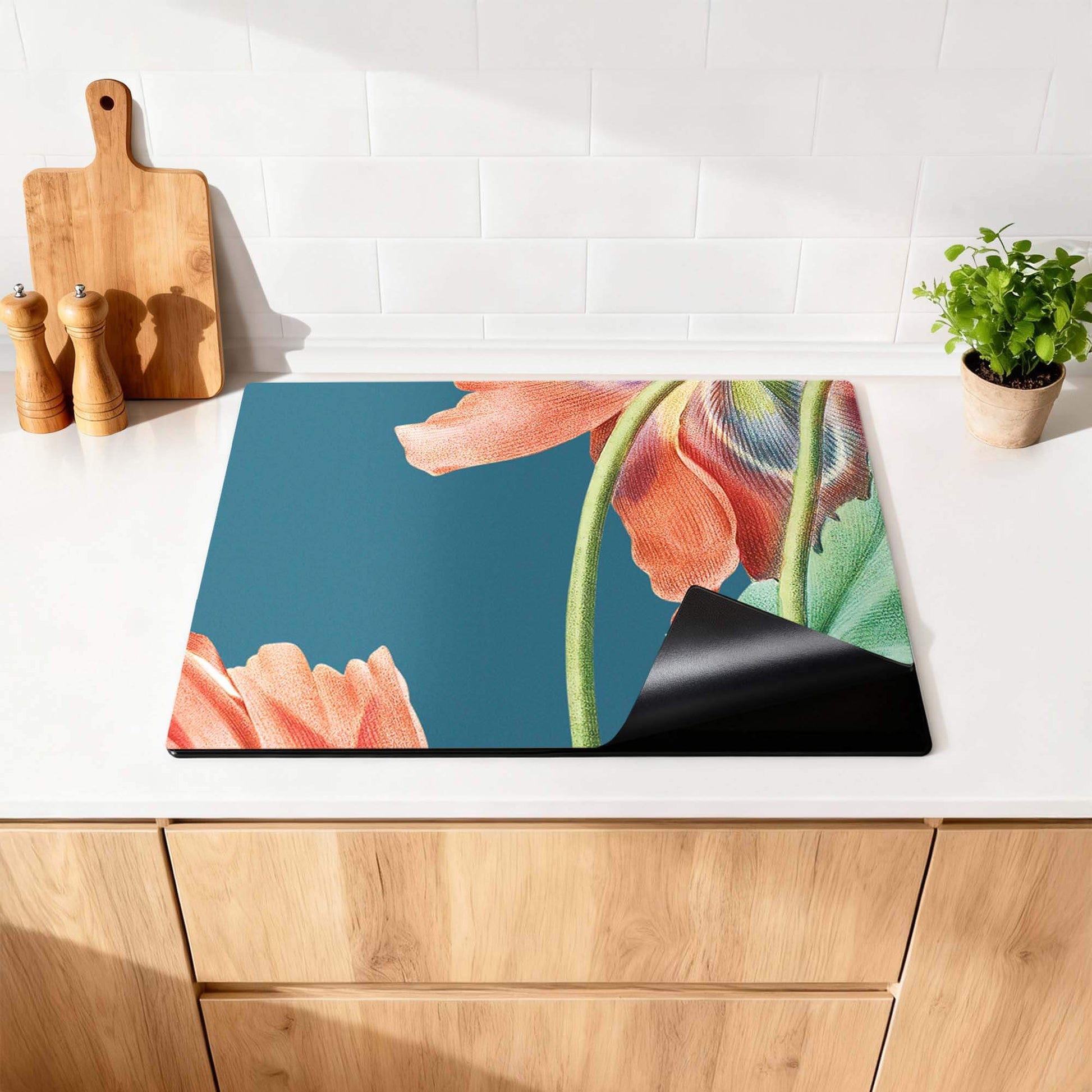 Blooming Grace – Inductie Beschermer met elegant bloemenontwerp voor een stijlvolle keuken.