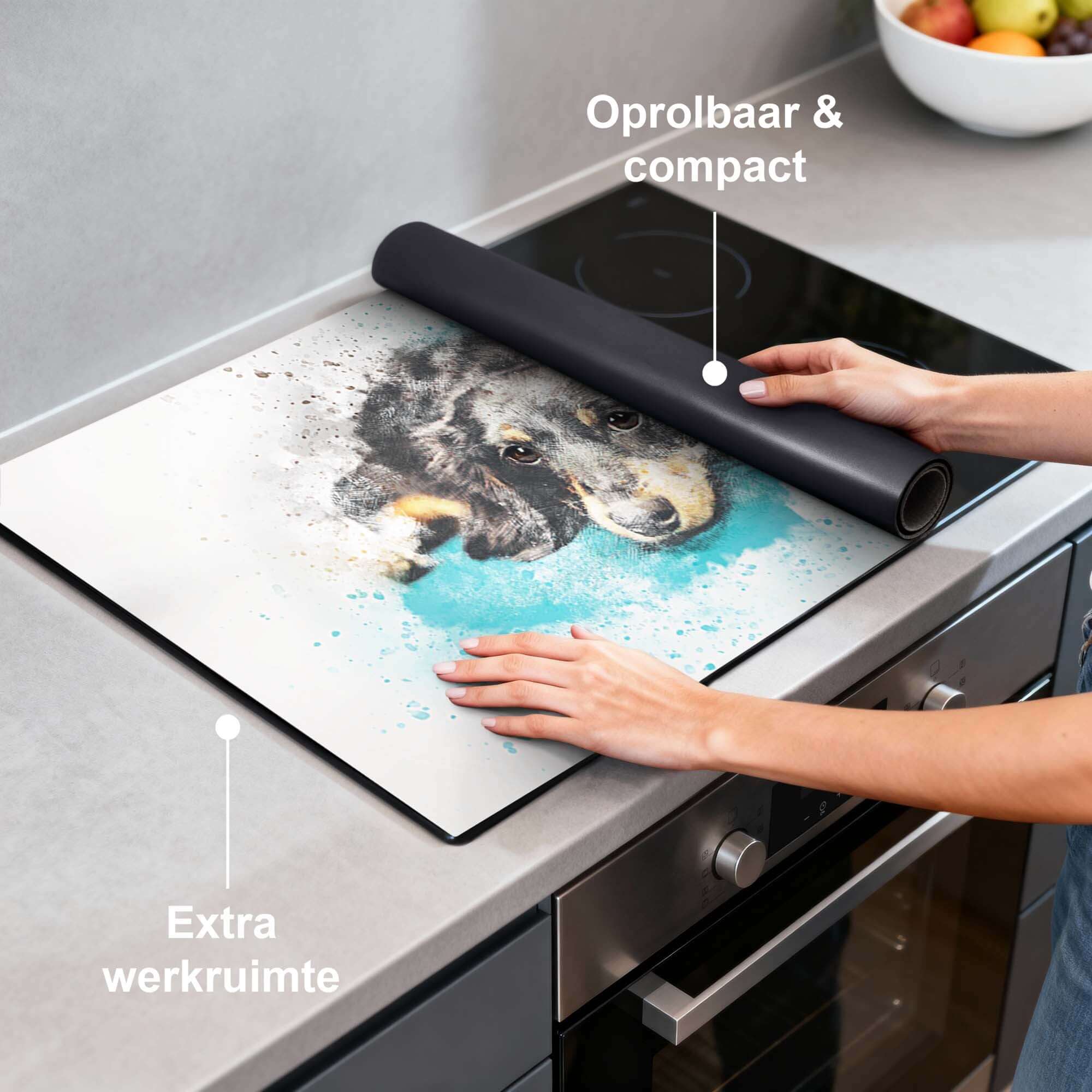 Dreamy Dachshund - Induktionsschutz mit kompaktem und aufrollbarem Design für zusätzlichen Arbeitsraum in der Küche.