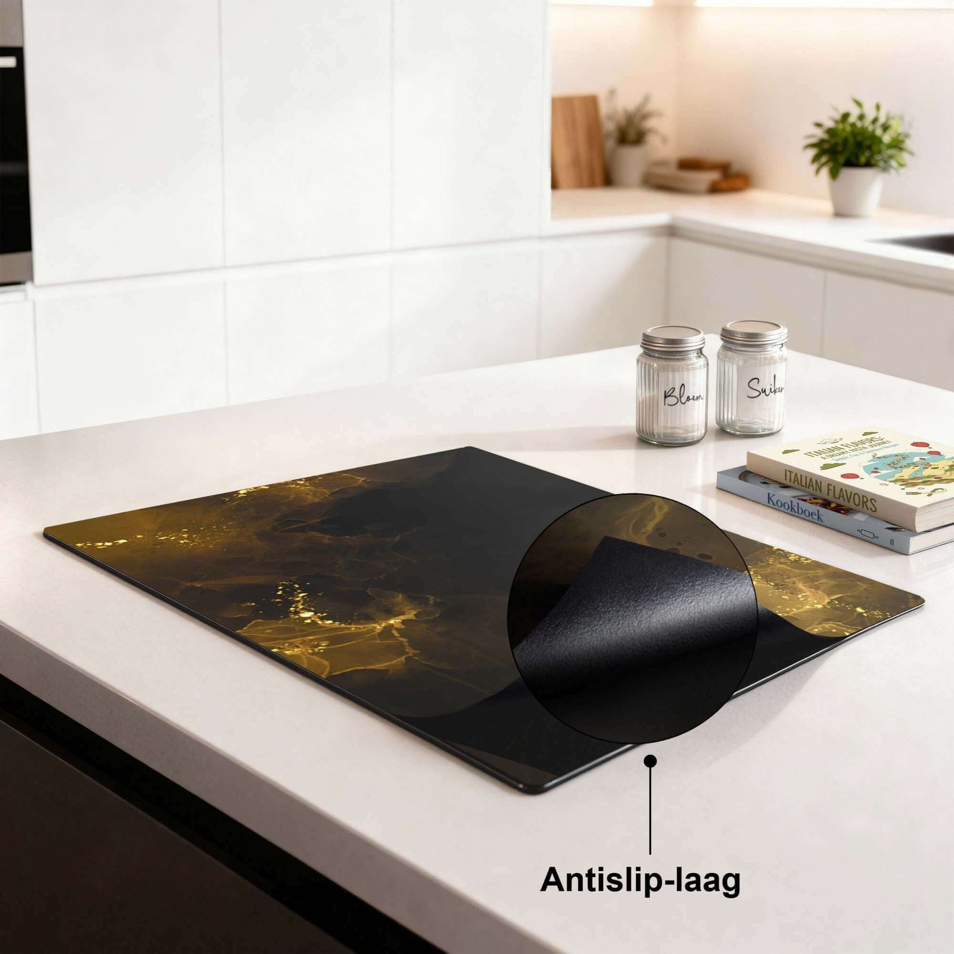Golden Smoke – Inductie Beschermer met antislip-laag voor optimale bescherming en luxe uitstraling.