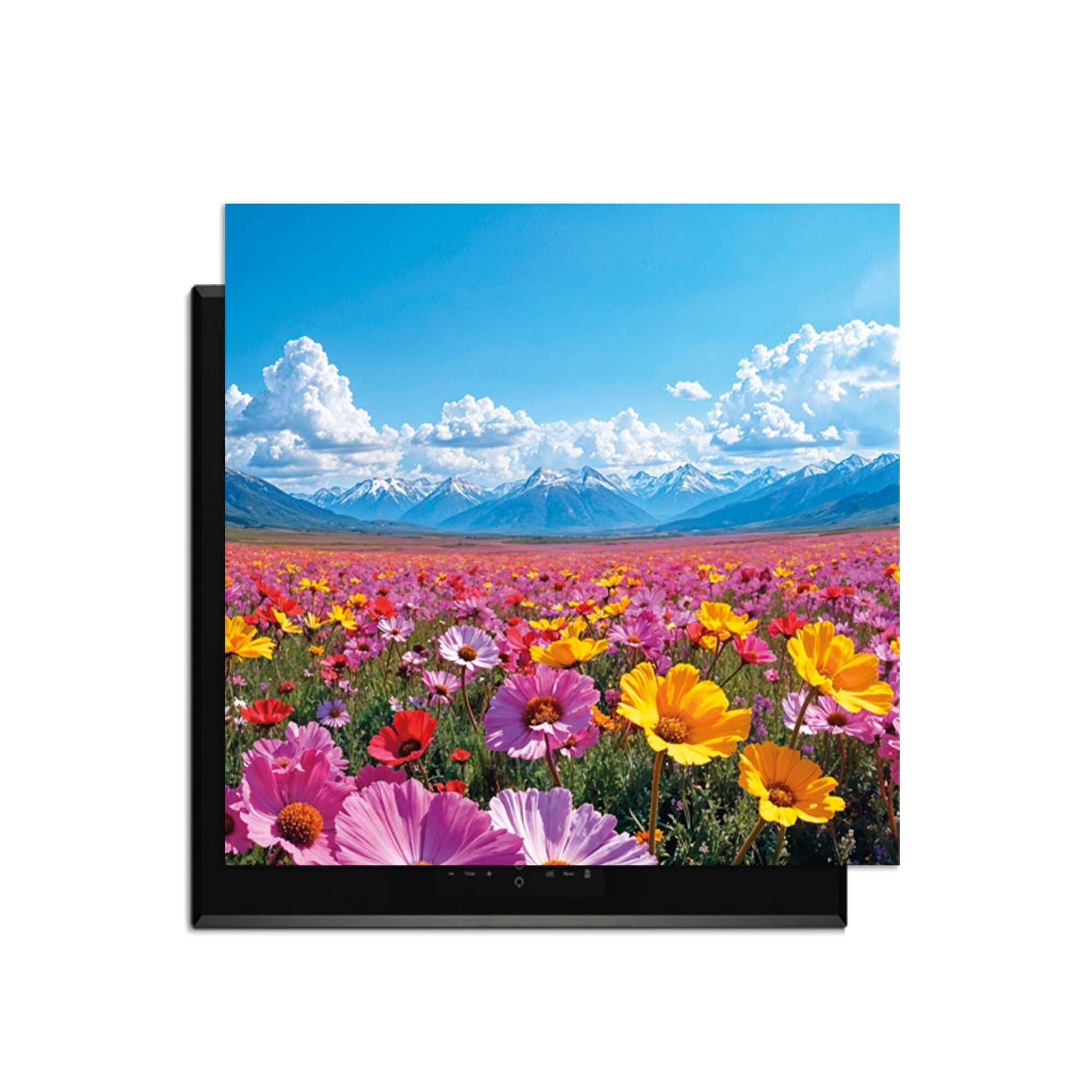 Blooming Horizon – Inductie Beschermer met kleurrijke bloemen tegen bergen en een helder blauwe lucht.