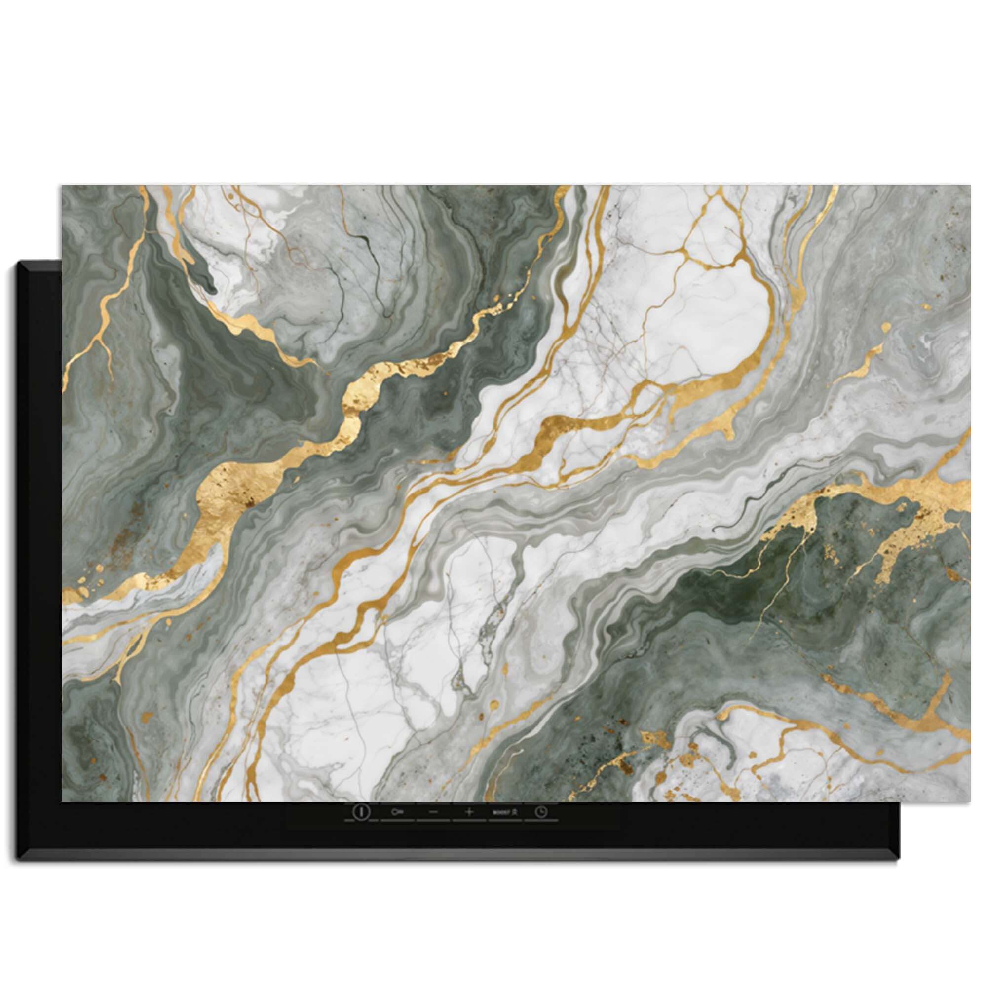 Luxurious Marble Green – Inductie Beschermer met elegant groen marmerdesign en gouden aders voor je kookplaat.