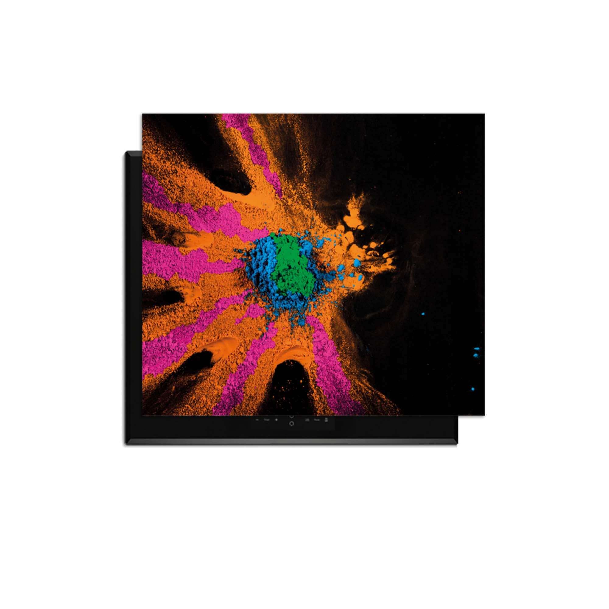 Color Bust - Inductie Beschermer met levendige kleuren op een donkere achtergrond voor keukenbescherming.