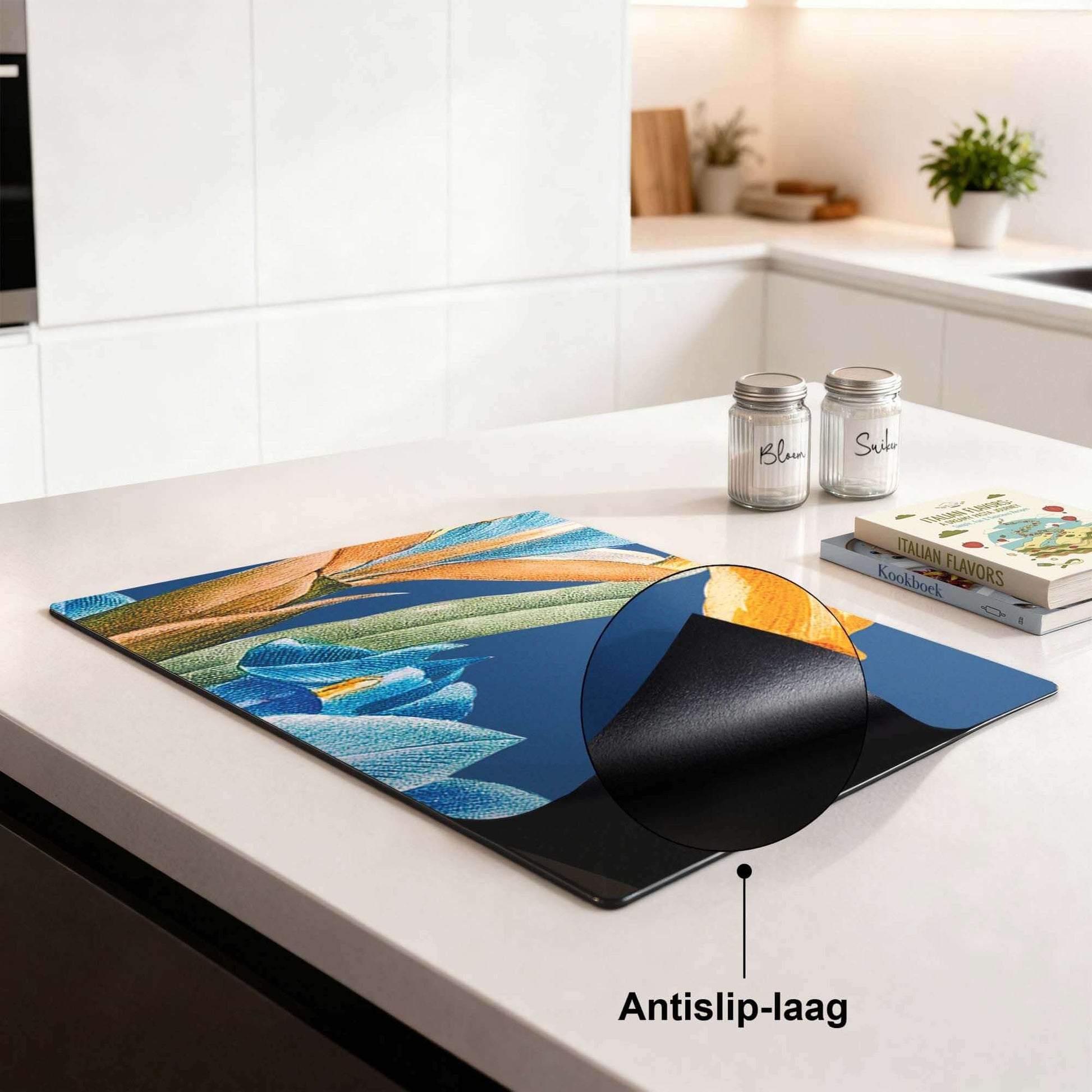 Iris Elegance – Inductie Beschermer met antislip-laag en kleurrijke vintage bloemenprint voor je keuken.