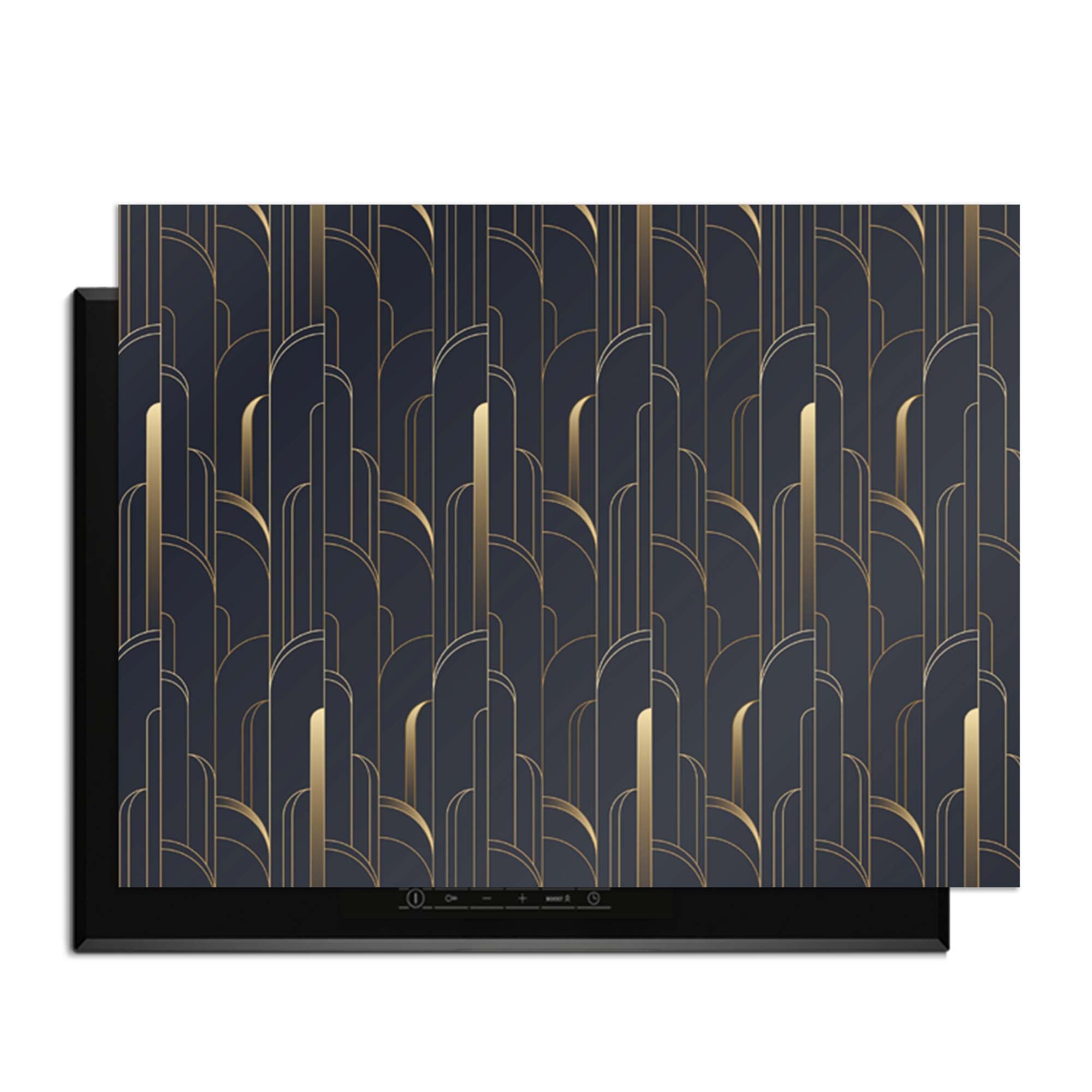 Art Deco Lines – Inductie Beschermer met geometrisch patroon in goudtinten voor stijlvolle keukenbescherming.
