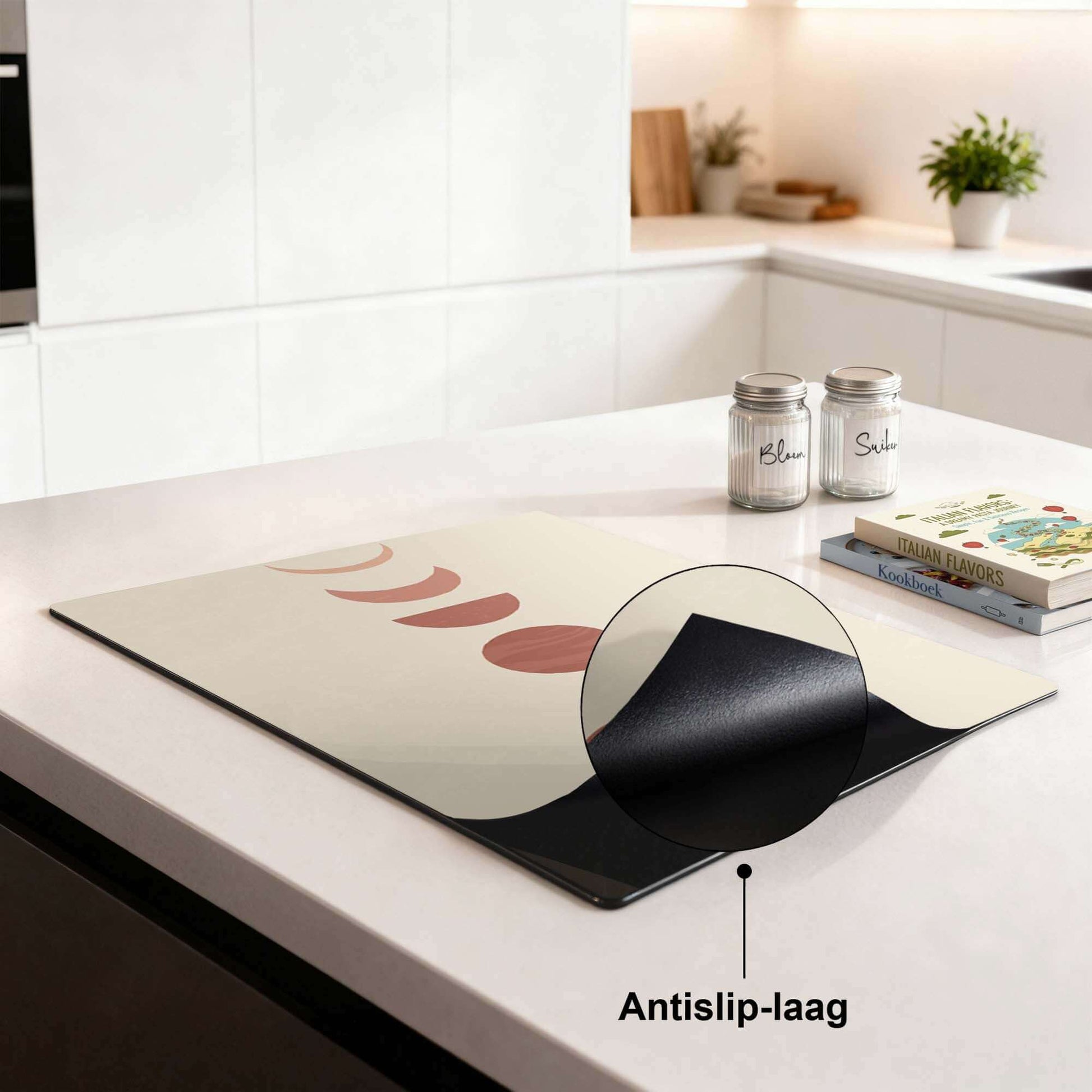 Lunar Rhythm – Japandi Inductie Beschermer met antislip-laag en minimalistisch design voor de keuken.