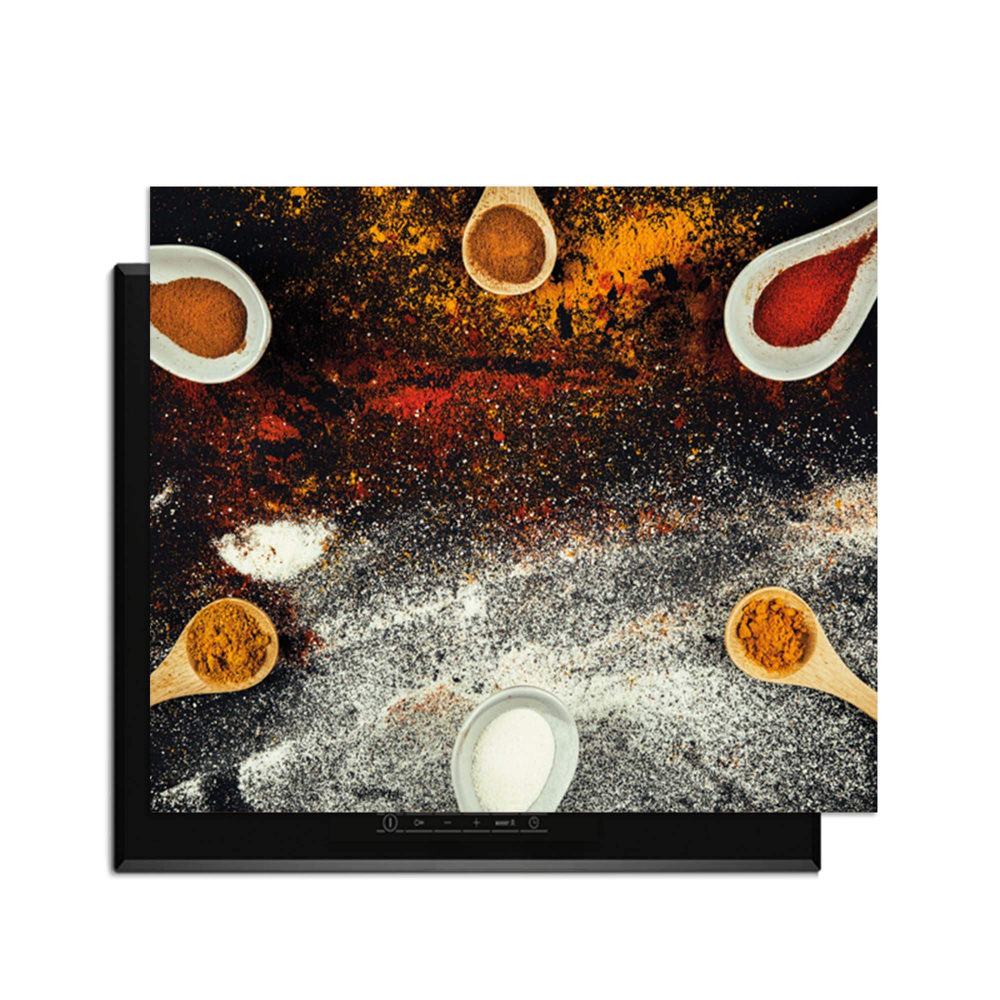 Spice Fusion – Inductie Beschermer met kleurige specerijen en houten lepels voor een stijlvolle keuken.