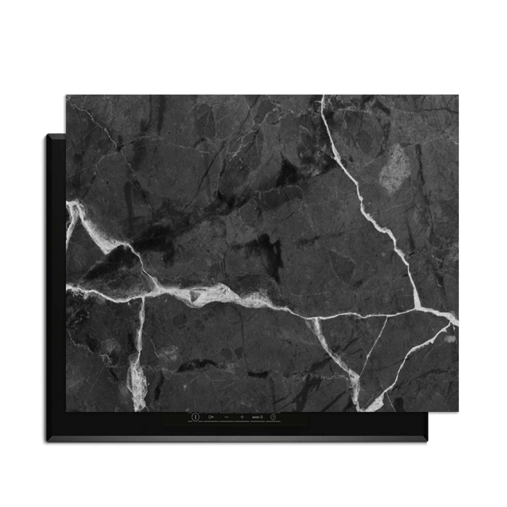 Black Marble – Inductie Beschermer met stijlvol design en antislip-laag voor kookplaatbescherming.