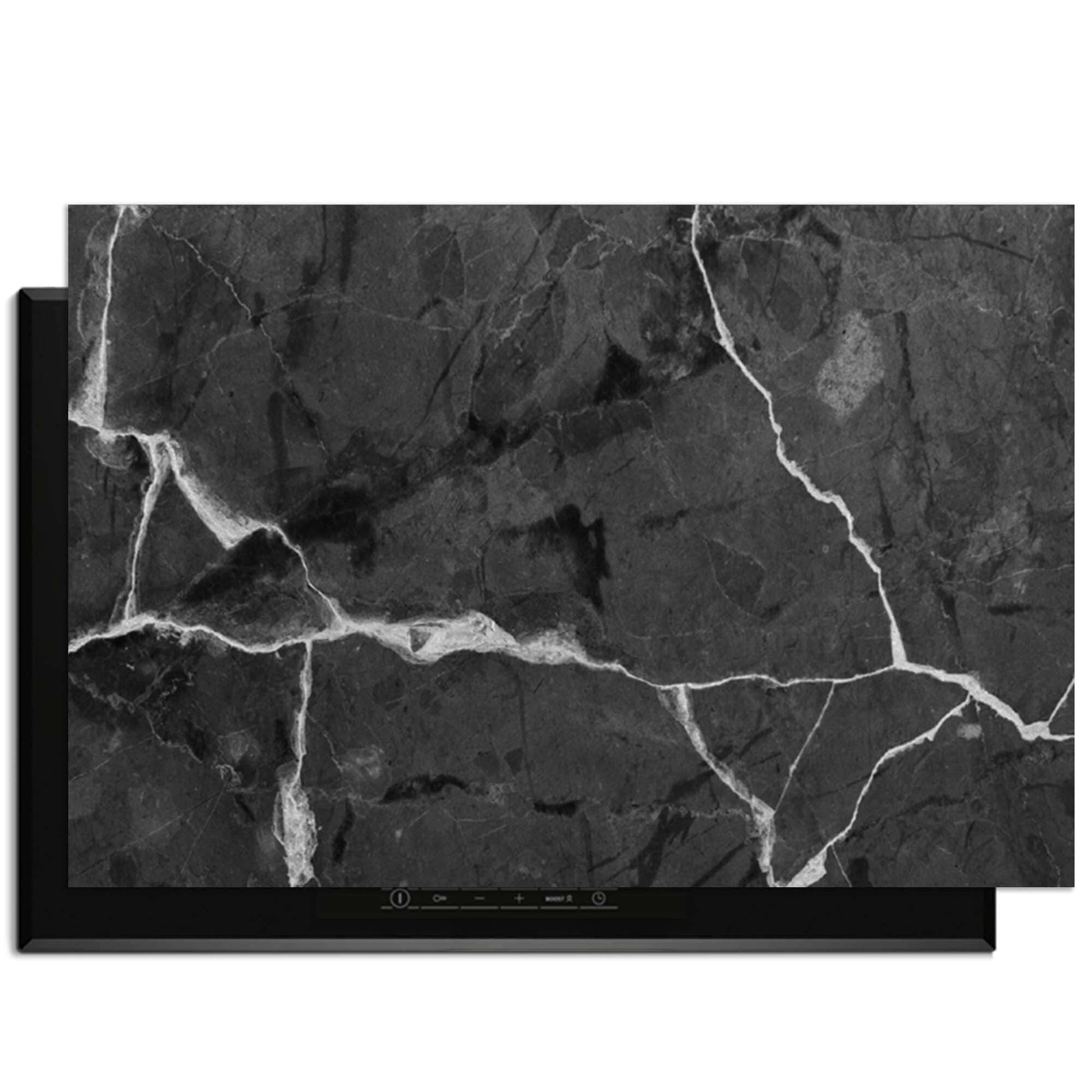 Black Marble – Inductie Beschermer met stijlvol zwart marmerdesign en witte aders voor je kookplaat.