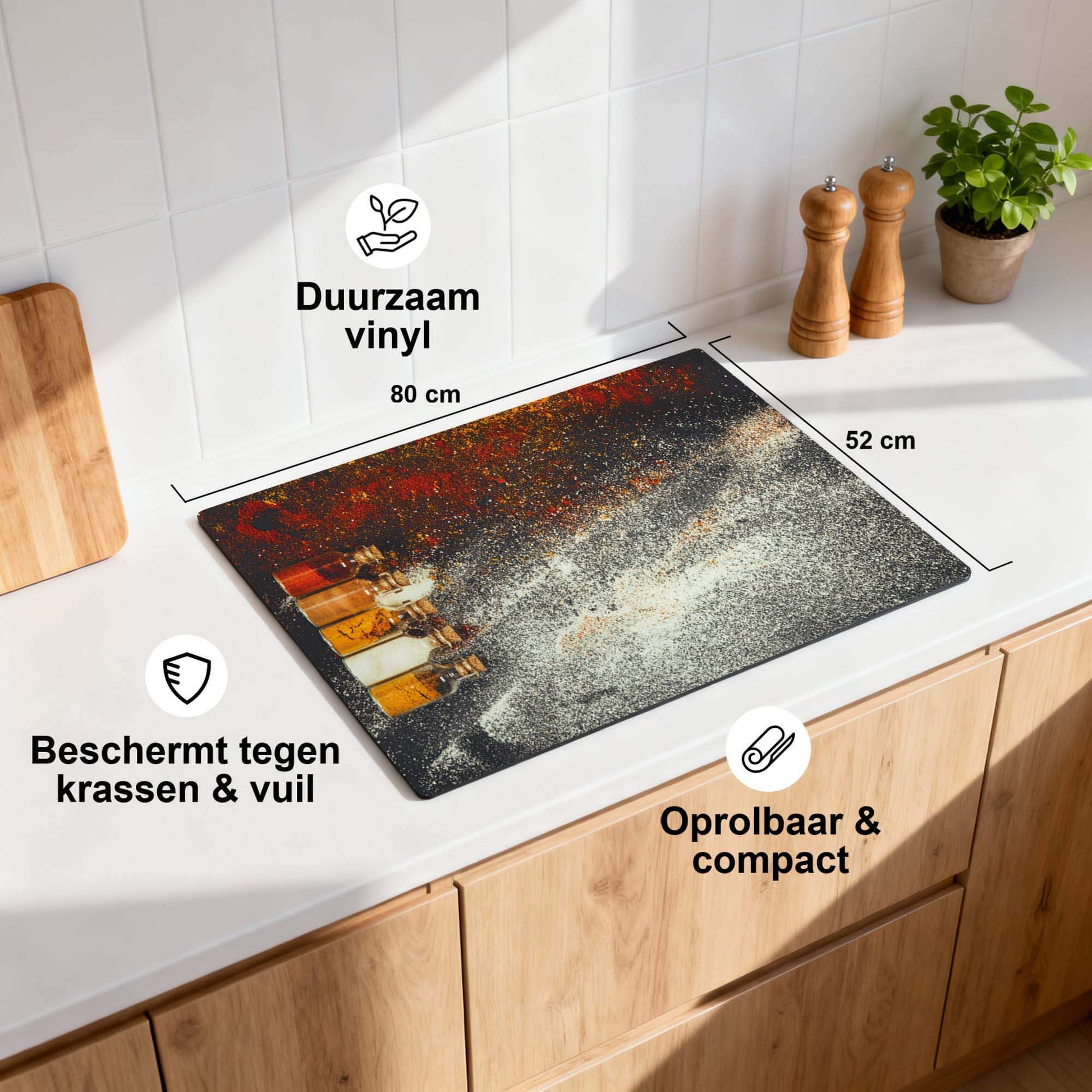 Spice Bottles – Inductie Beschermer op een keukenblad, duurzaam vinyl, beschermt tegen krassen en vuil.