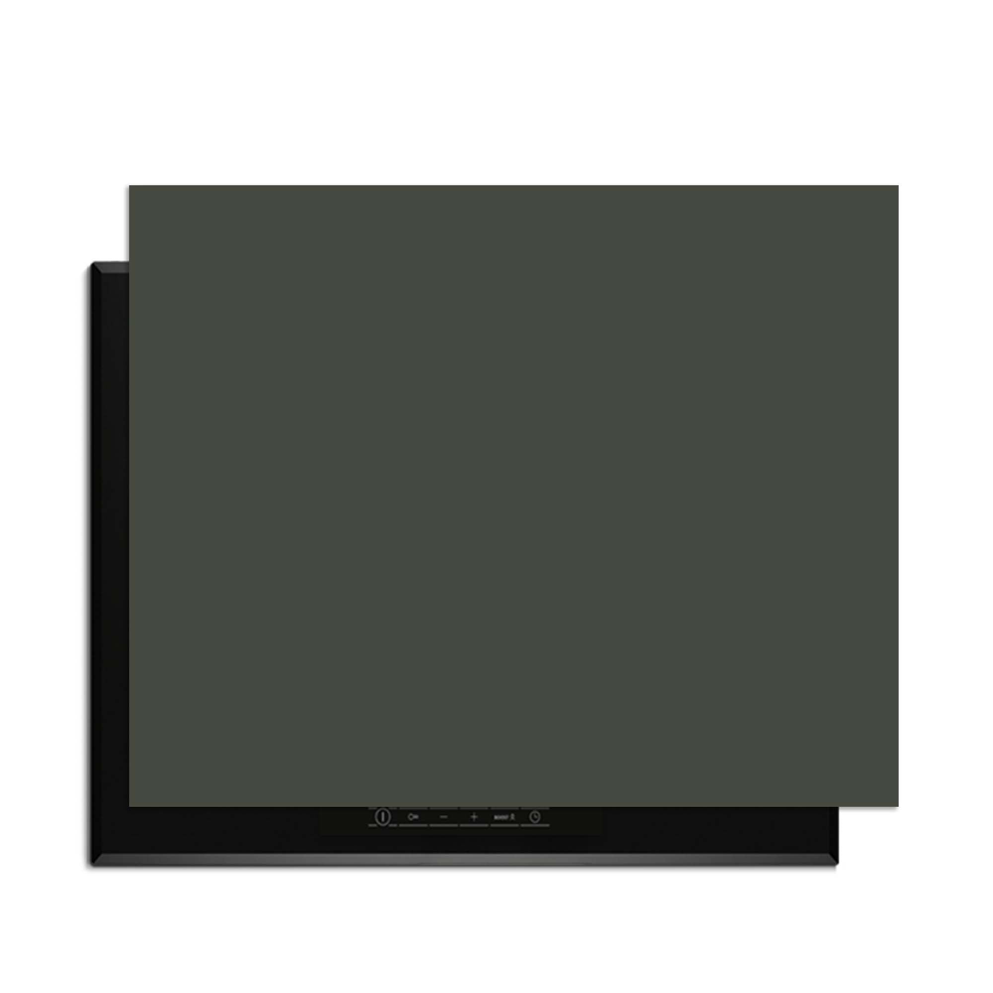 Kletternder Efeu - Induktionsschutz für ein natürliches Aussehen in der Küche.