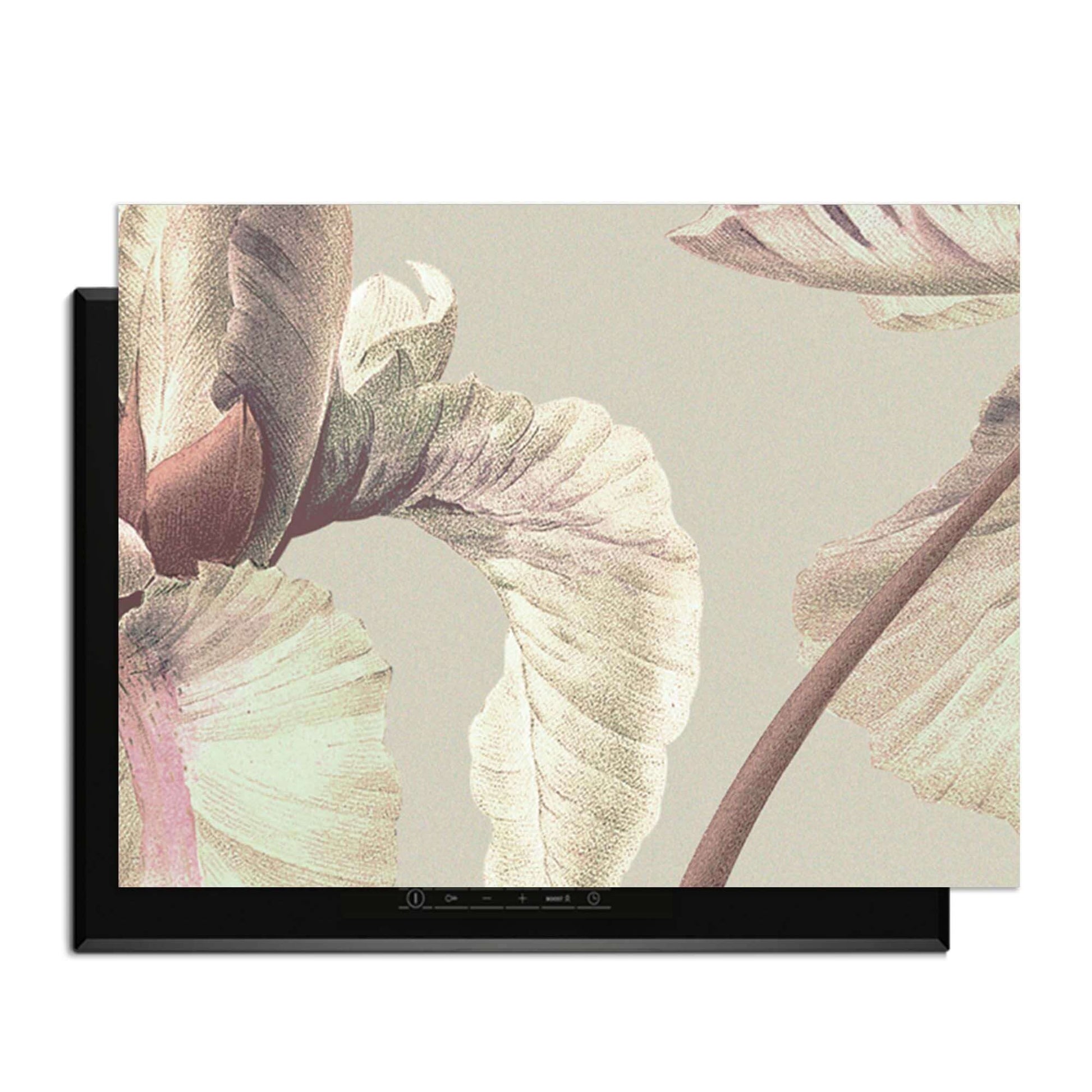 Blush Iris – Inductie Beschermer met elegant pastelontwerp en vintage bloemenstijl voor je keuken.