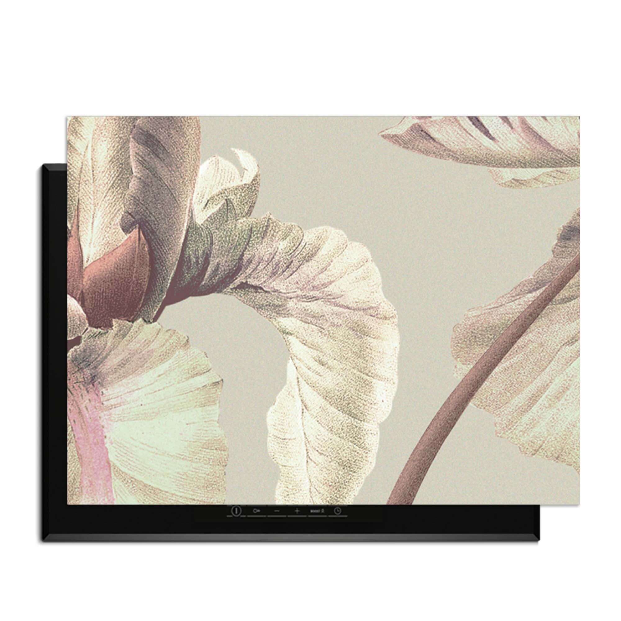 Blush Iris – Inductie Beschermer met elegant pastelontwerp en vintage bloemenstijl voor je keuken.