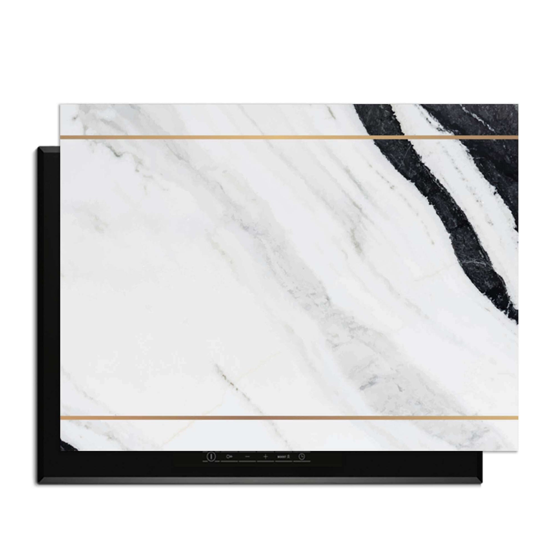 Marble Modern - Inductie Beschermer op inductiekookplaat met marmer design en gouden accenten.