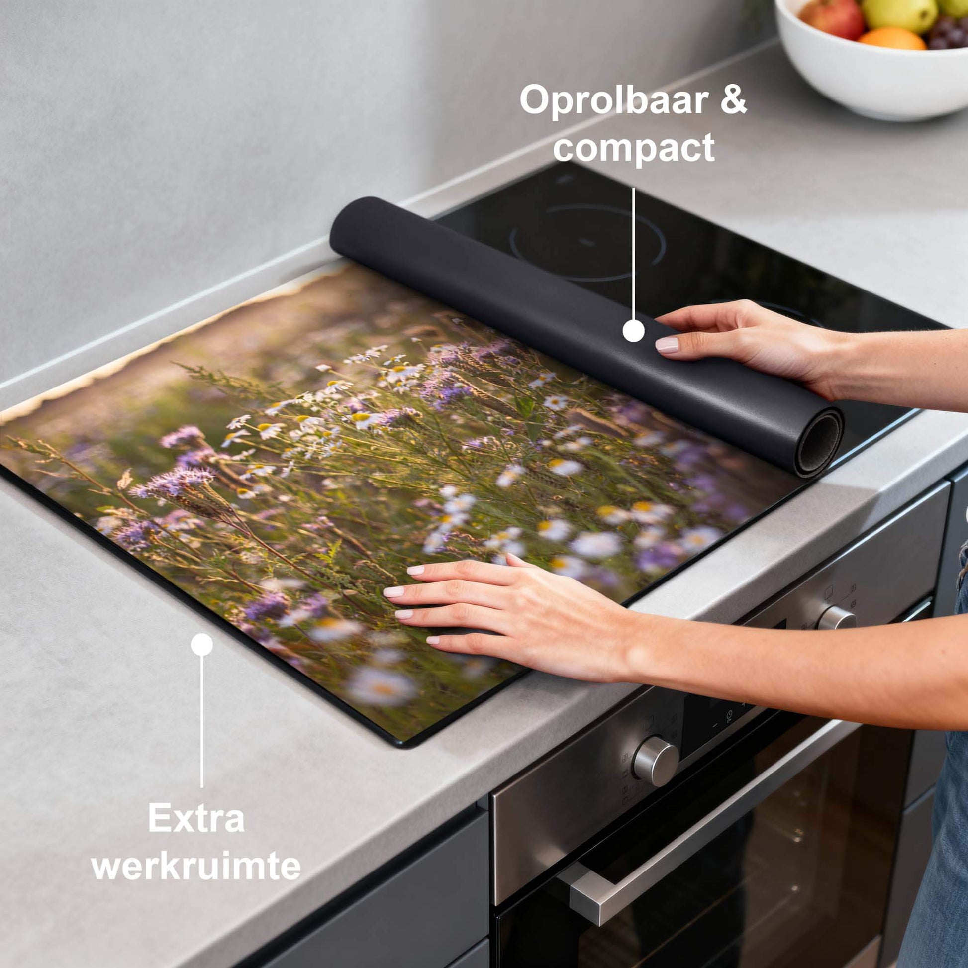 Evening Meadow - Induktionsschutz auf der Küchenarbeitsplatte, rollbar und kompakt für zusätzlichen Arbeitsraum.