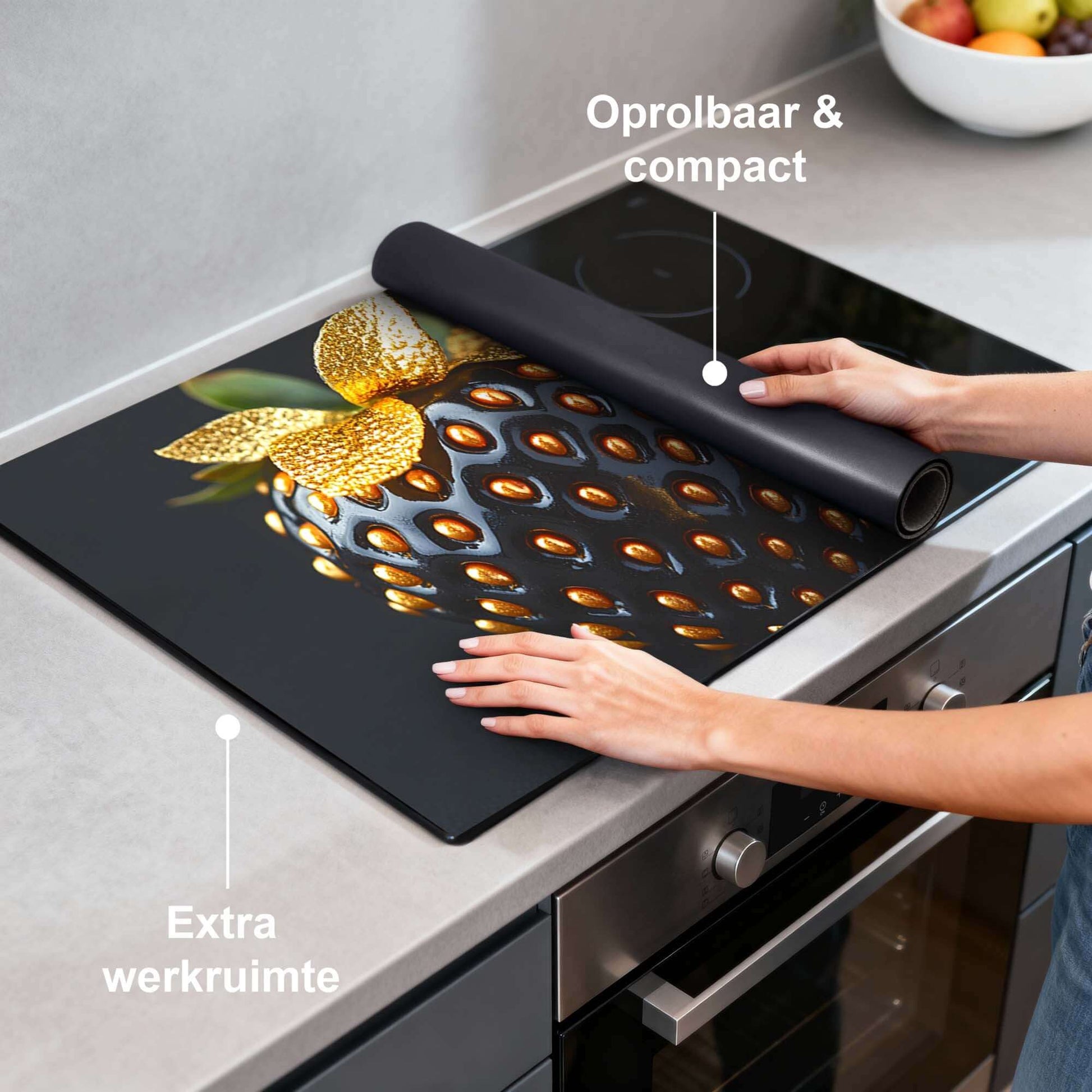 Golden Berry - Inductie Beschermer op inductiekookplaat, oprolbaar en compact voor extra werkruimte.