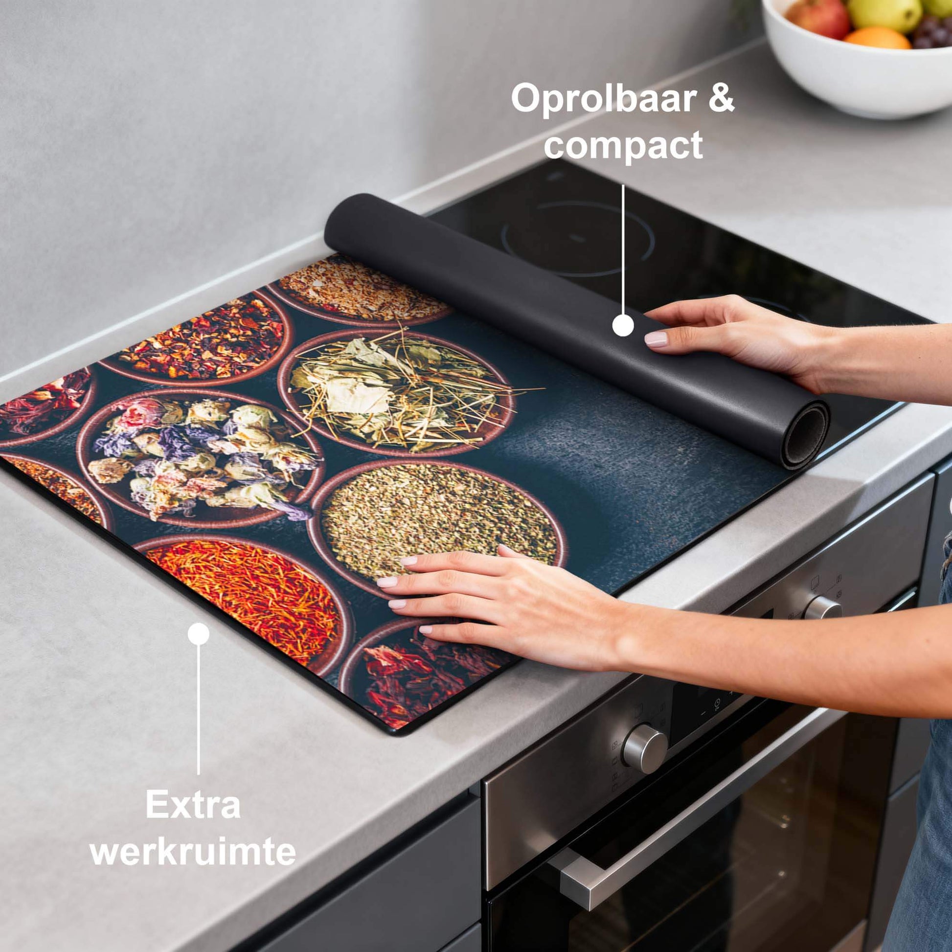 Herbal Market - Inductie Beschermer op een keukenblad, extra werkruimte en rolbaar voor veelzijdig gebruik.