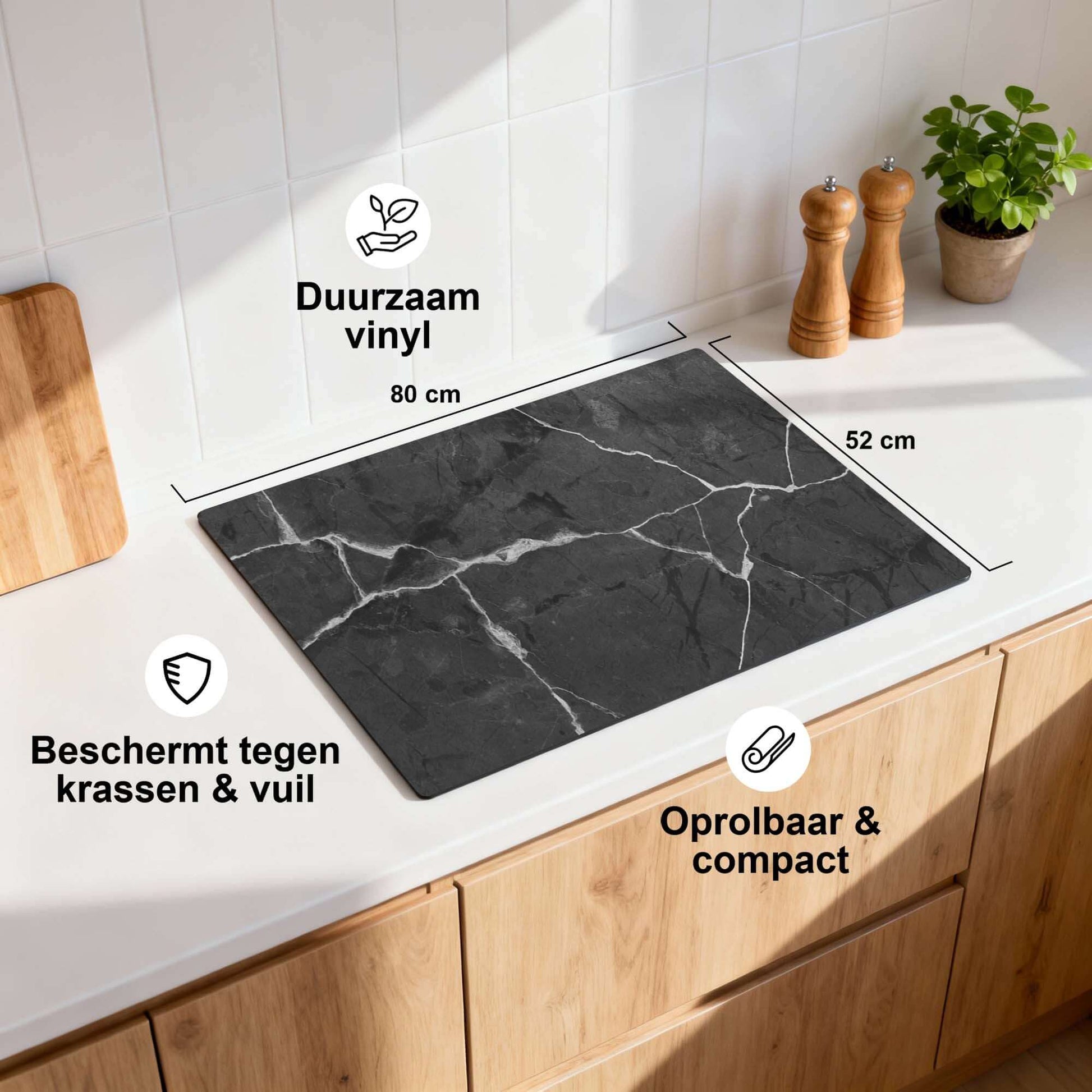 Marble Charcoal - Inductie Beschermer op een aanrecht, duurzaam vinyl, beschermt tegen krassen en vuil.
