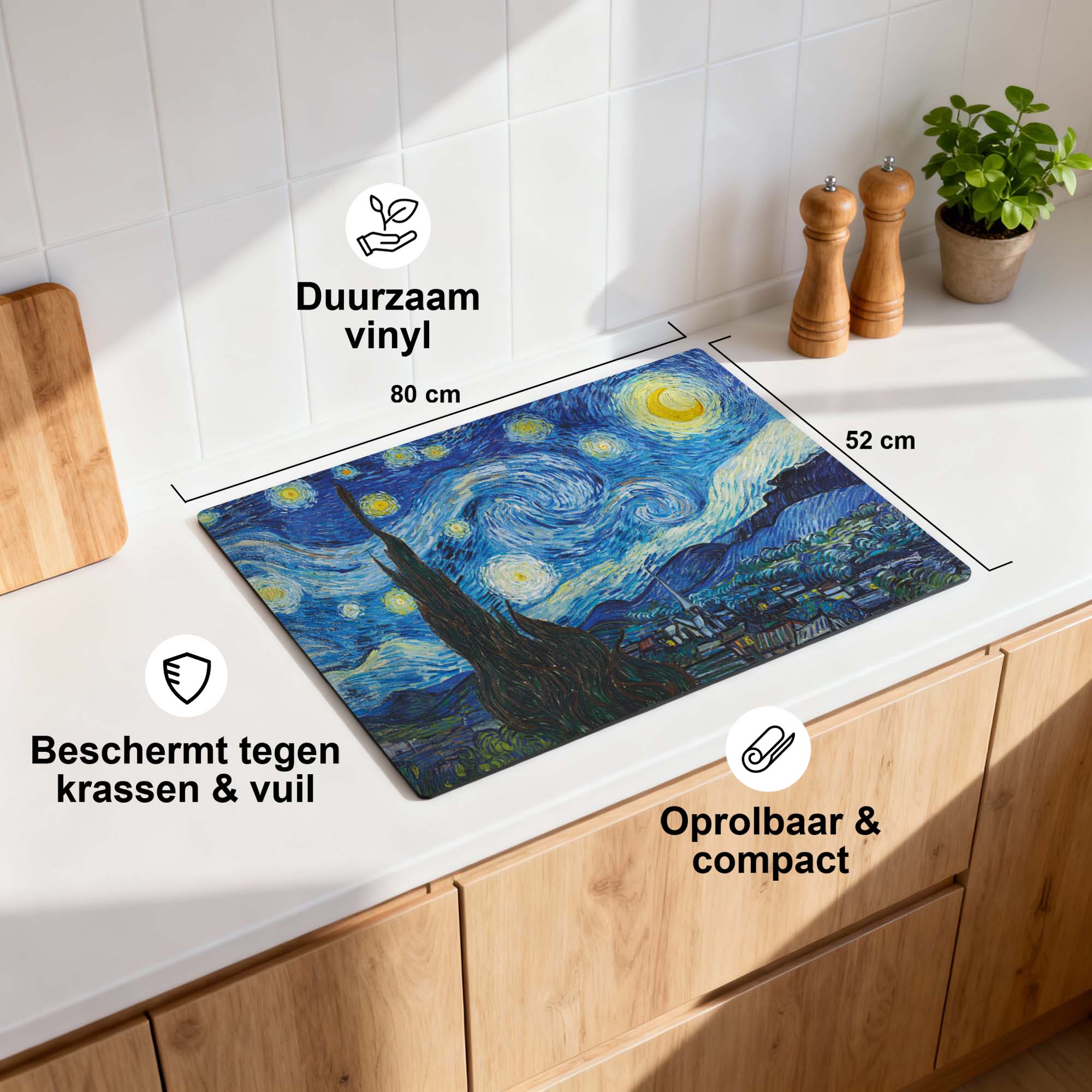 Sterrennacht – Inductie Beschermer met een artistiek sterrenhemel design in een keuken, gemaakt van duurzaam vinyl, 80x52 cm.