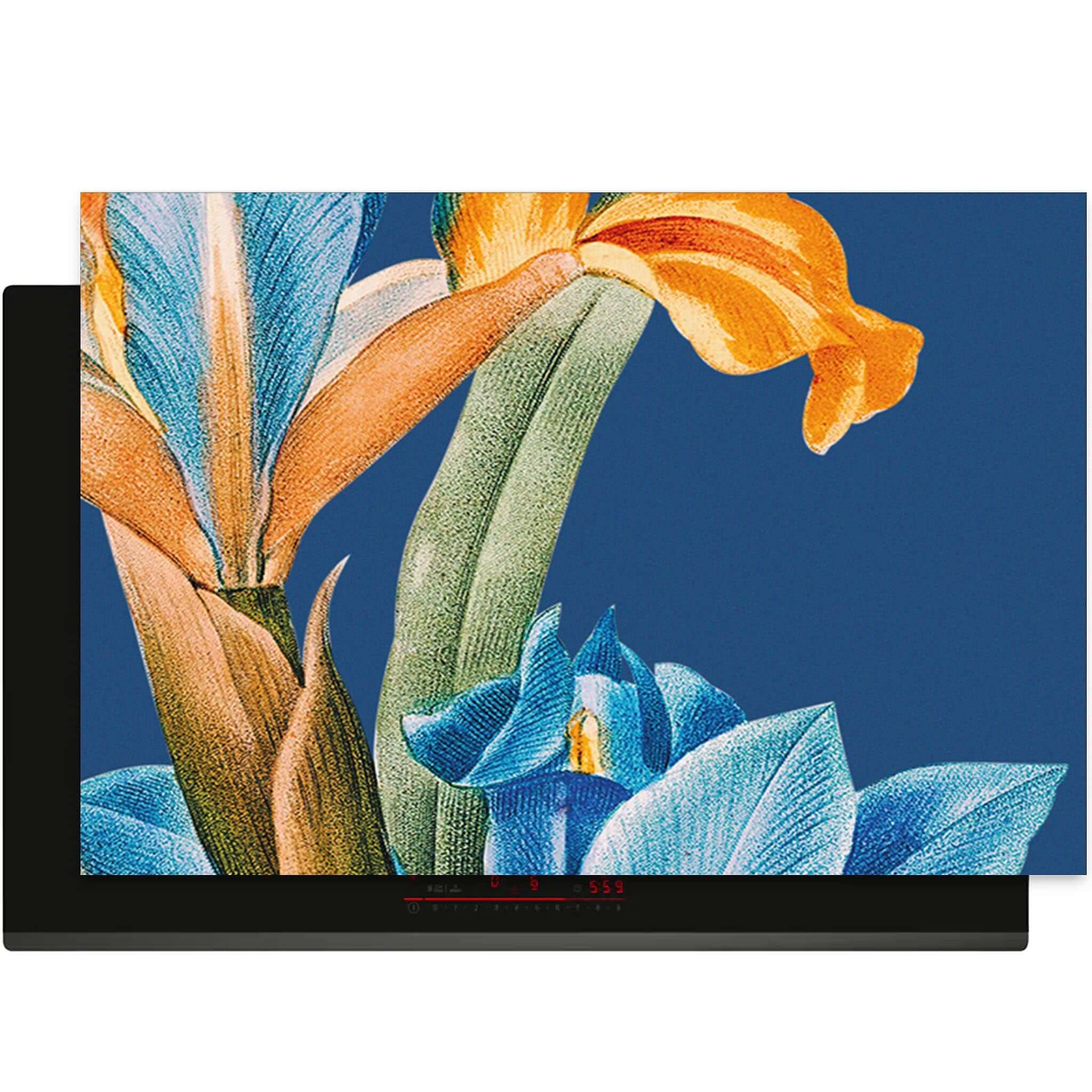 Vintage inductiebeschermer met iris bloemenprint, geplaatst op kookplaat
