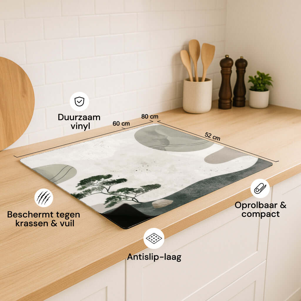 Zen Pine inductie beschermer met Japandi design, duurzaam vinyl, antislip en praktische keukenbescherming.
