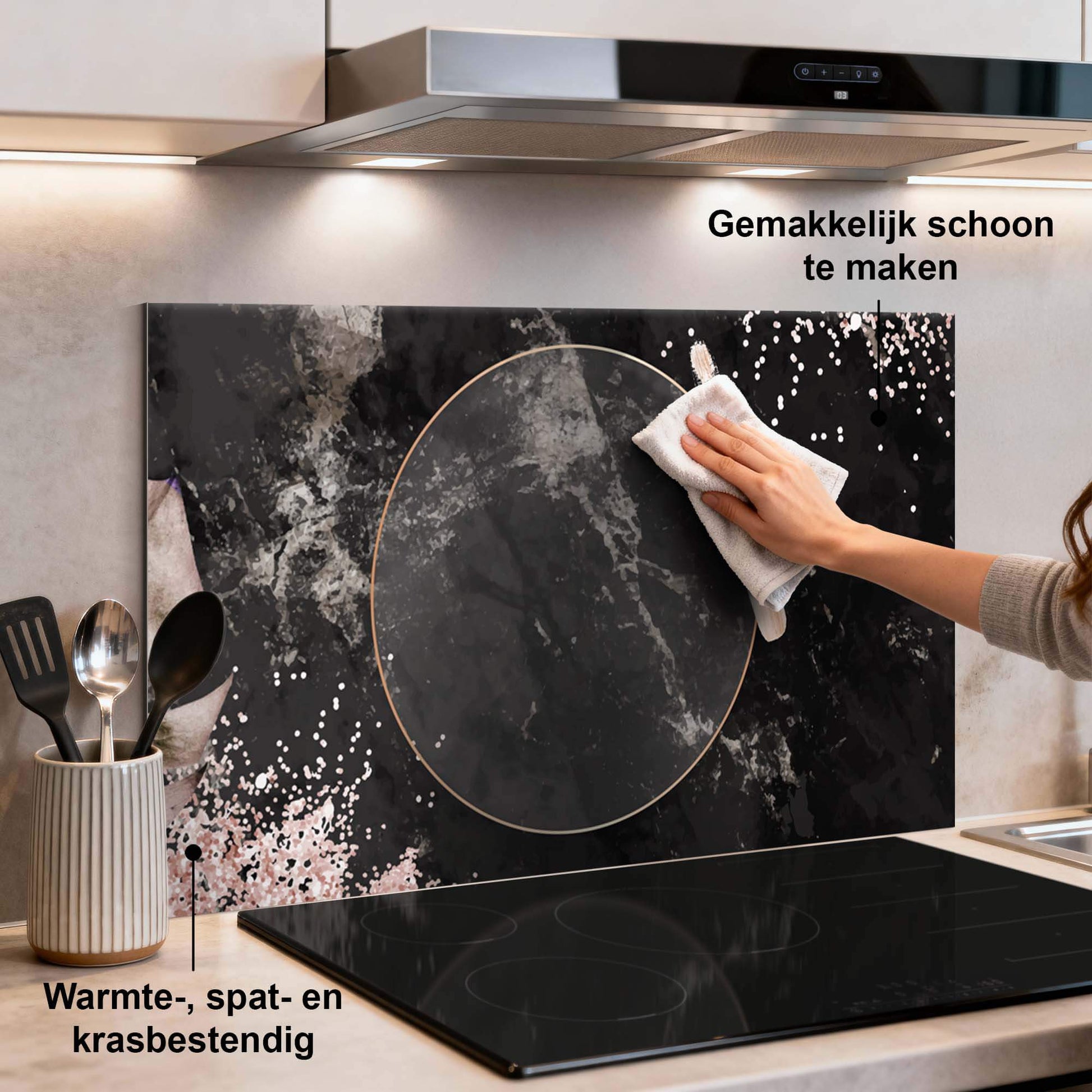 Midnight Rose Spatscherm in de keuken, elegant marmer met roségouden accenten, perfect keuken spatscherm en spatwand.