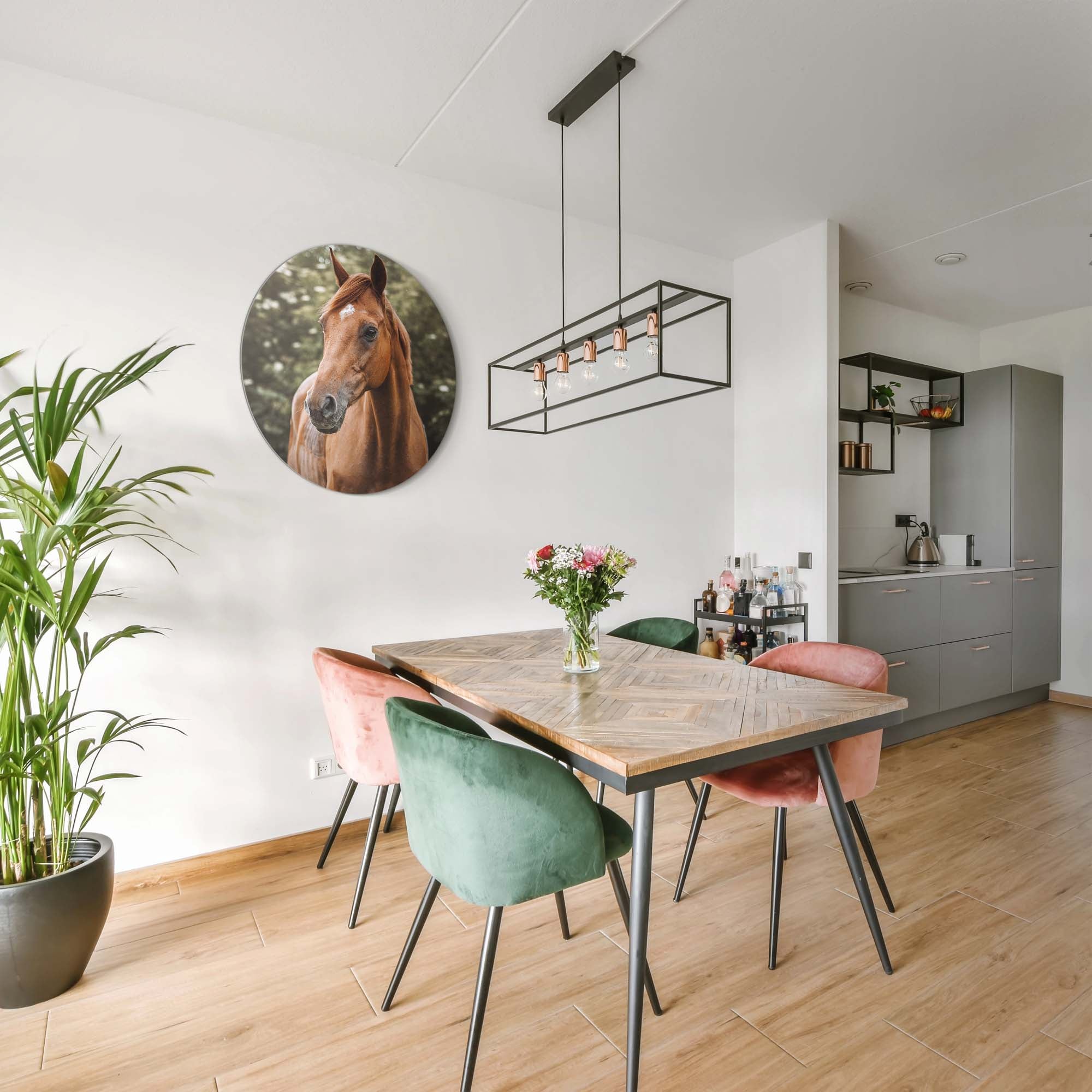 Amber Pride - Muurcirkel