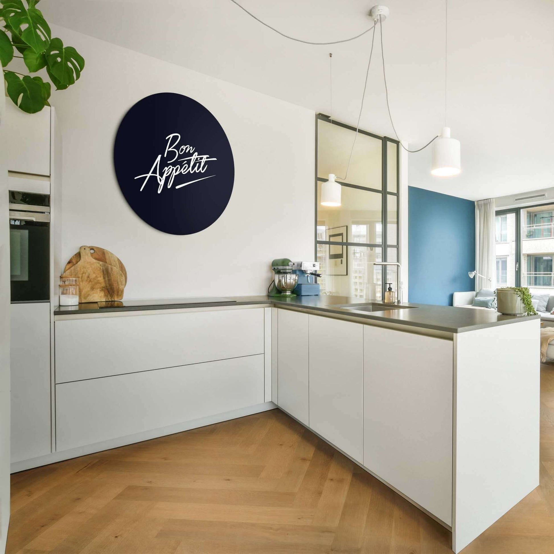 Bon Appétit Midnight Edition - Muurcirkel in moderne keuken, stijlvolle zwarte wandcirkel voor decor in eetkamer. Keywords: Muurcirkels, Wandcirkel.