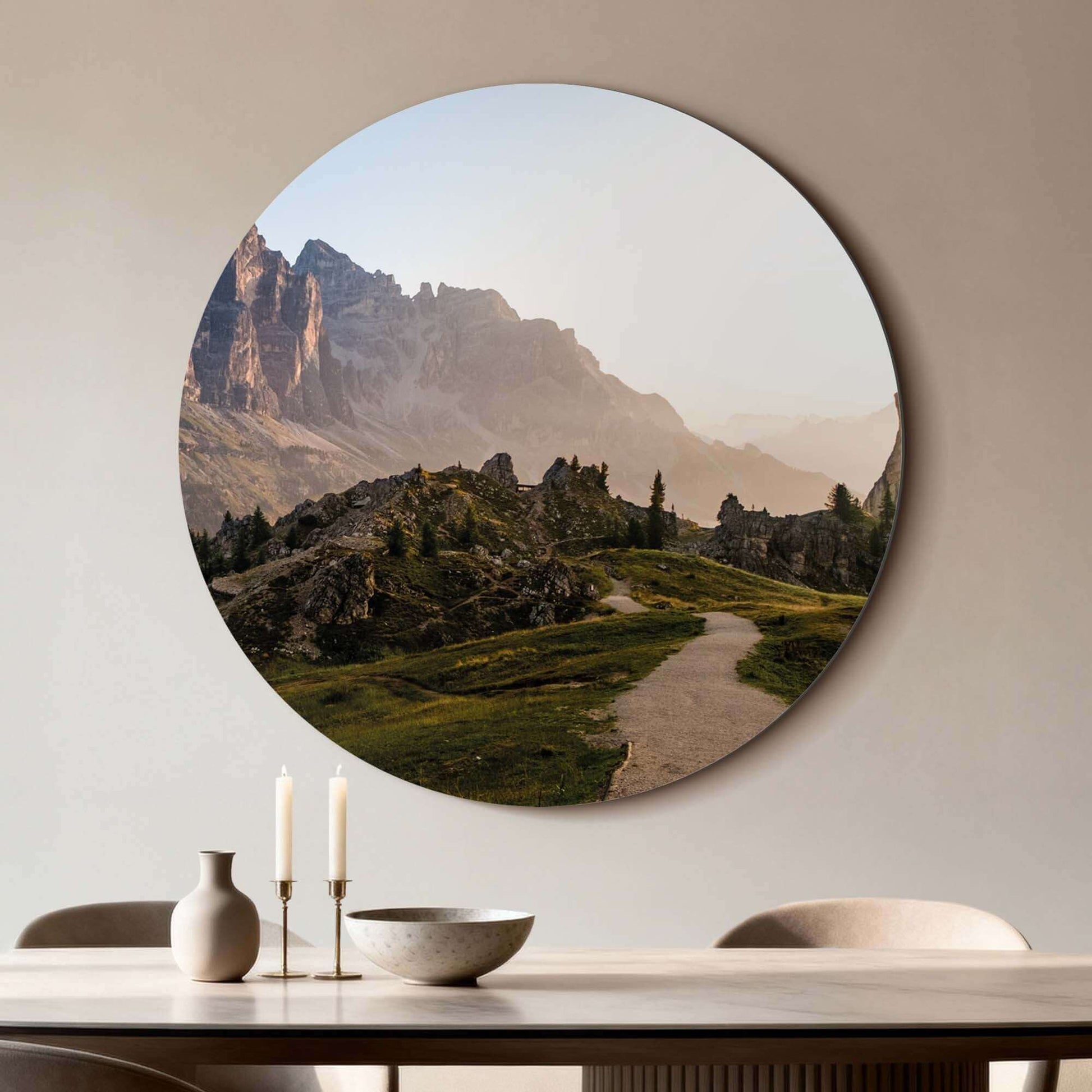 Golden Ridge Trail - Muurcirkel, serene goudkleurige bergpad ochtendzon, perfecte Muurcirkels voor elke kamerdecoratie.