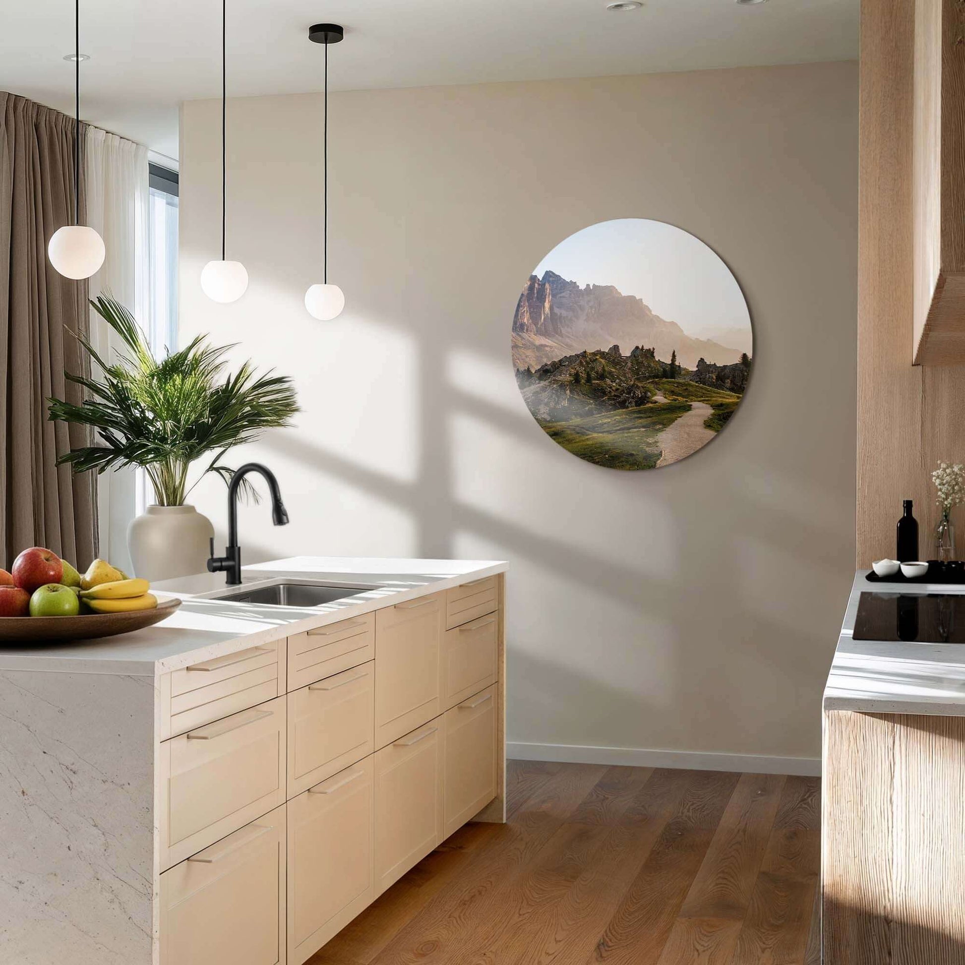 Golden Ridge Trail - Muurcirkel wanddecoratie in keuken, serene gouden bergpad met ochtendzon, ideaal voor Muurcirkel en Wandcirkel.