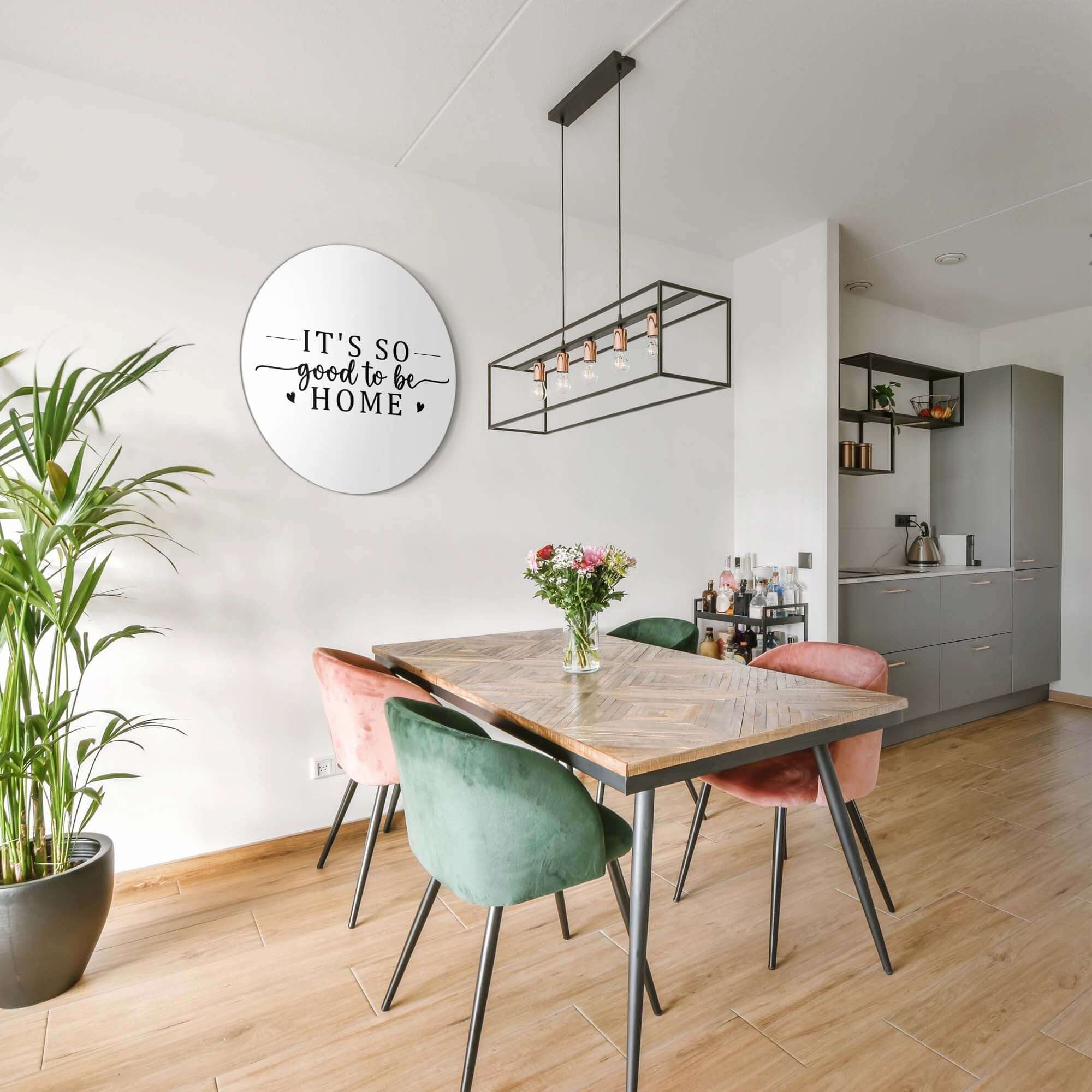 Good To Be Home - Muurcirkel in moderne eetkamer, stijlvolle muurcirkels voor keuken of hal, wandcirkel met warme thuiskom sfeer.