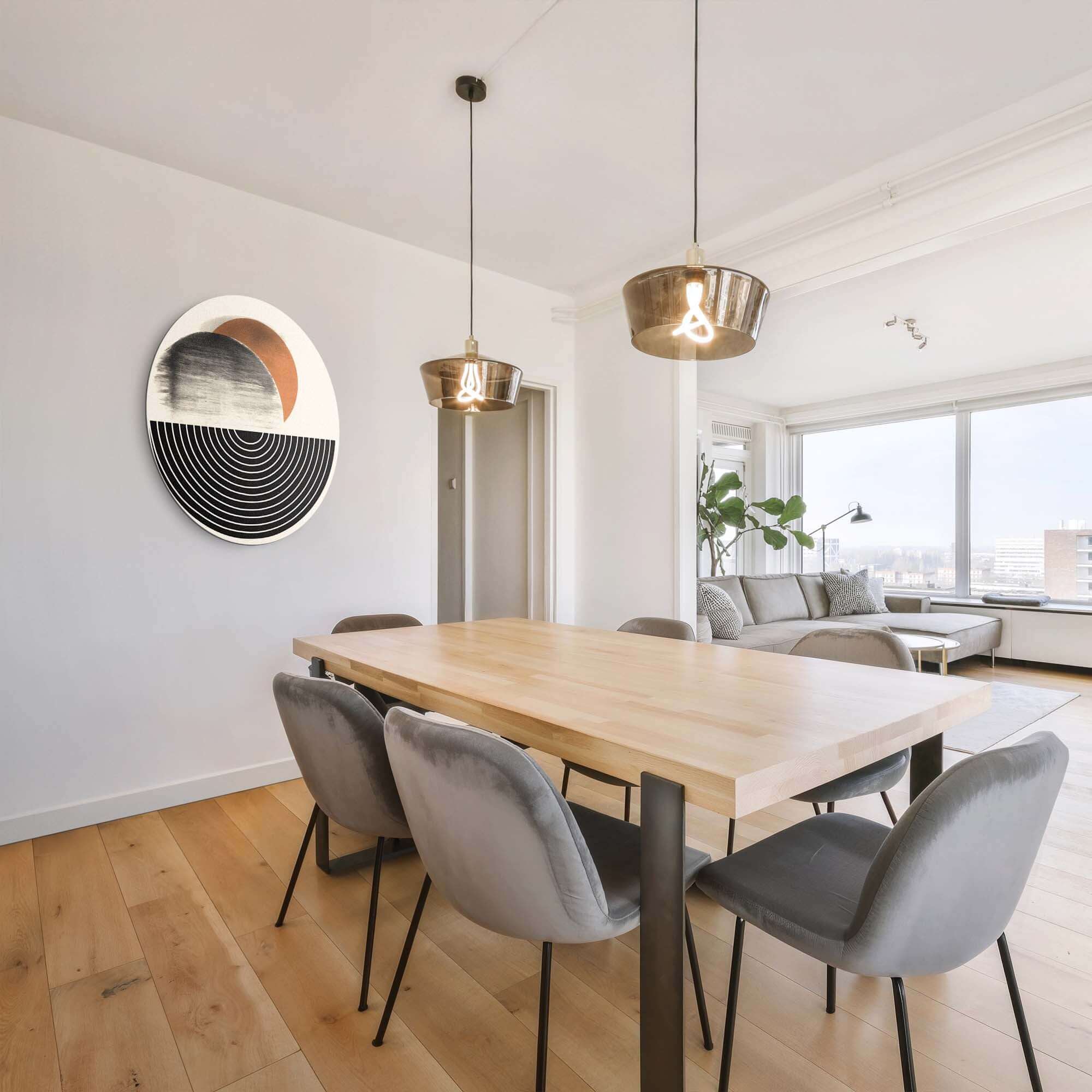 Retro Horizon - Muurcirkel in eetkamer met moderne grafische vormen in zwart, beige en oranje, perfect voor keuken, eetkamer of woonkamer.