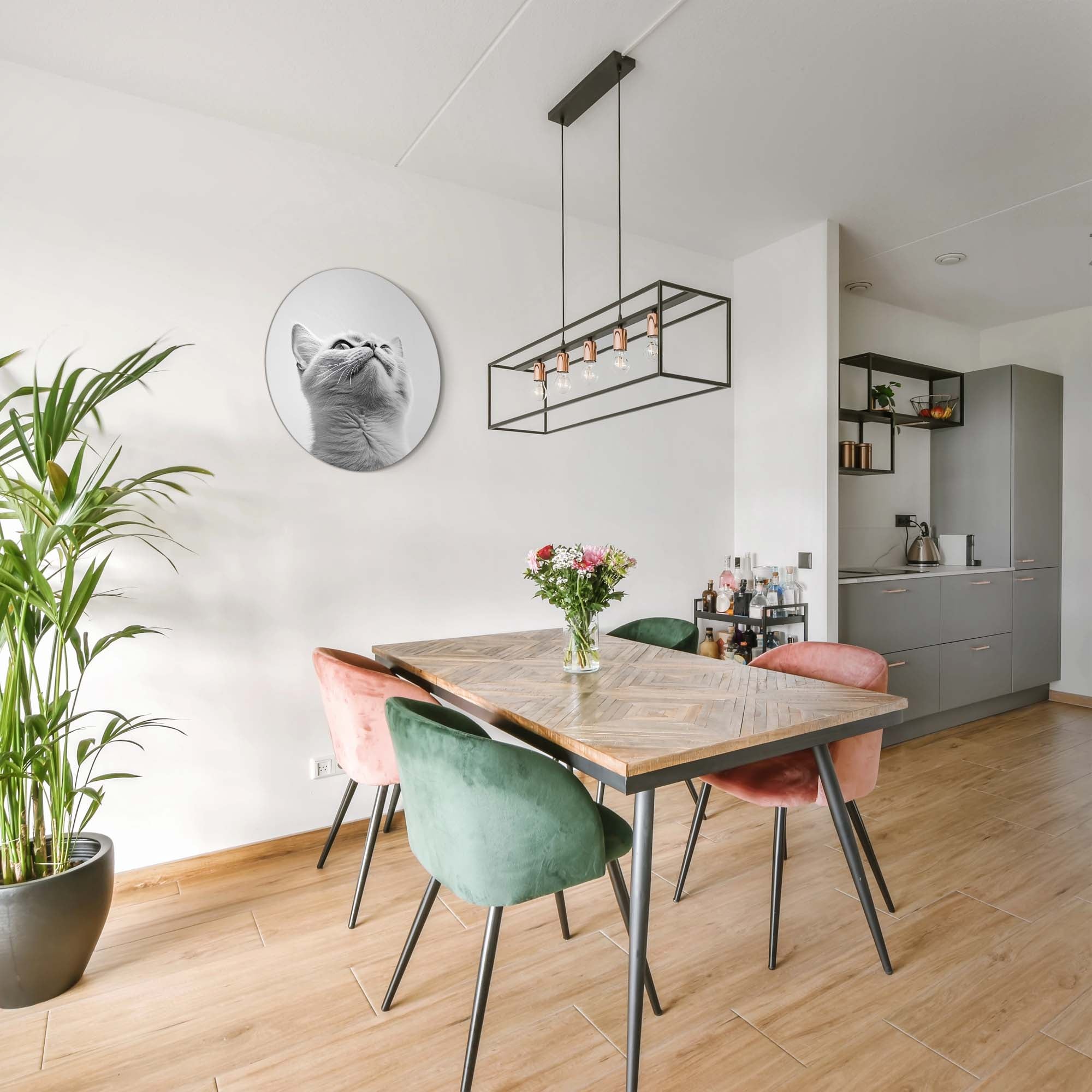 Silver Whisker – Muurcirkel