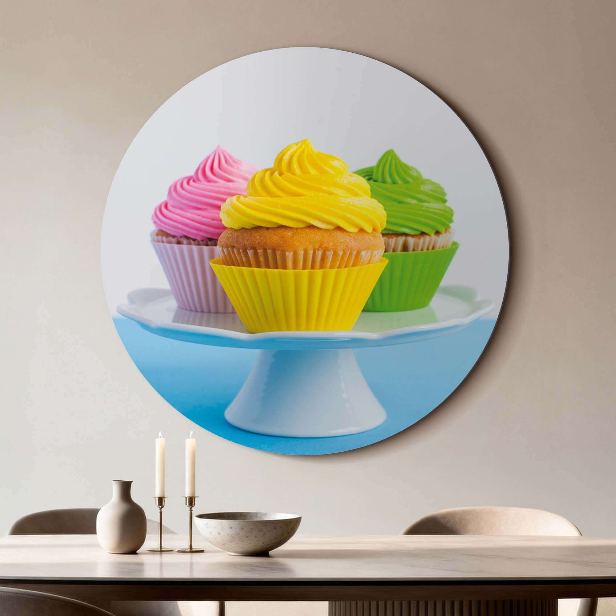 Sweet Swirl Trio - Wandkreis mit bunten Cupcakes, fröhliche Wanddekoration, Küchendekoration mit Wandkreisen, Wandkreis-Akzent.