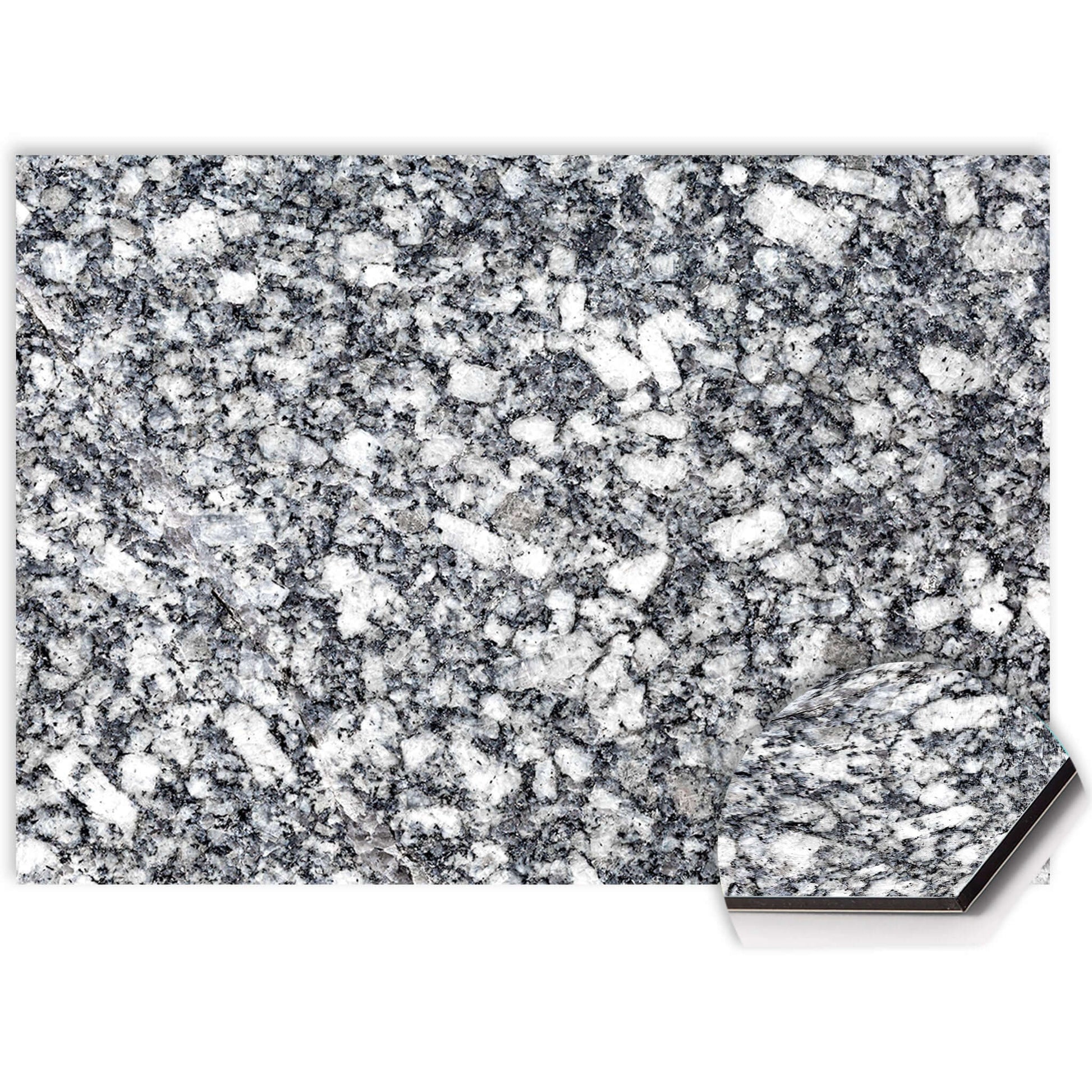 Close-up van Midnight Granite spatwand met blauwgrijze en witte granietstructuur op onderhoudsvriendelijk Aluminium Dibond