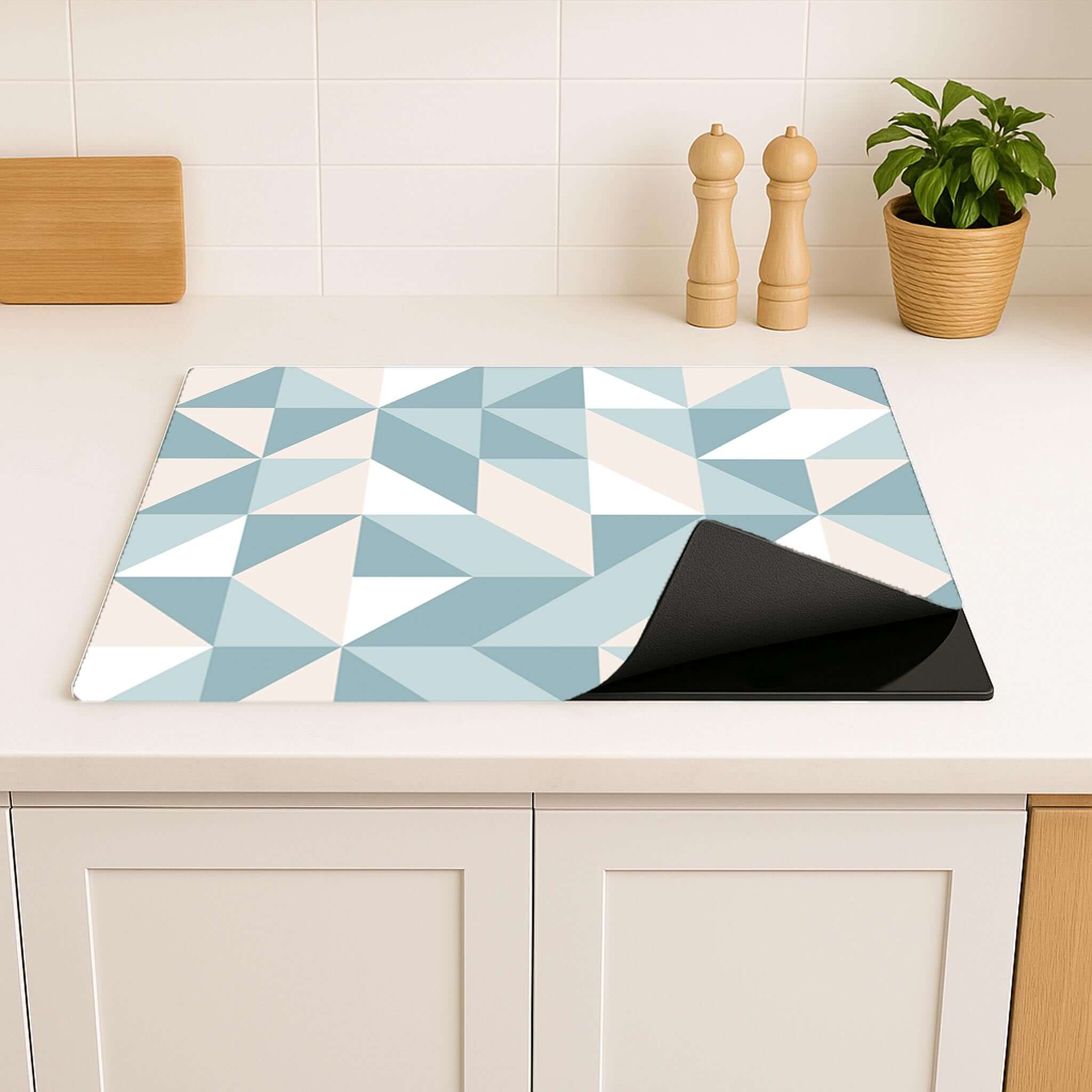 Close-up van de Pastel Triangles inductie beschermer met pastelkleuren